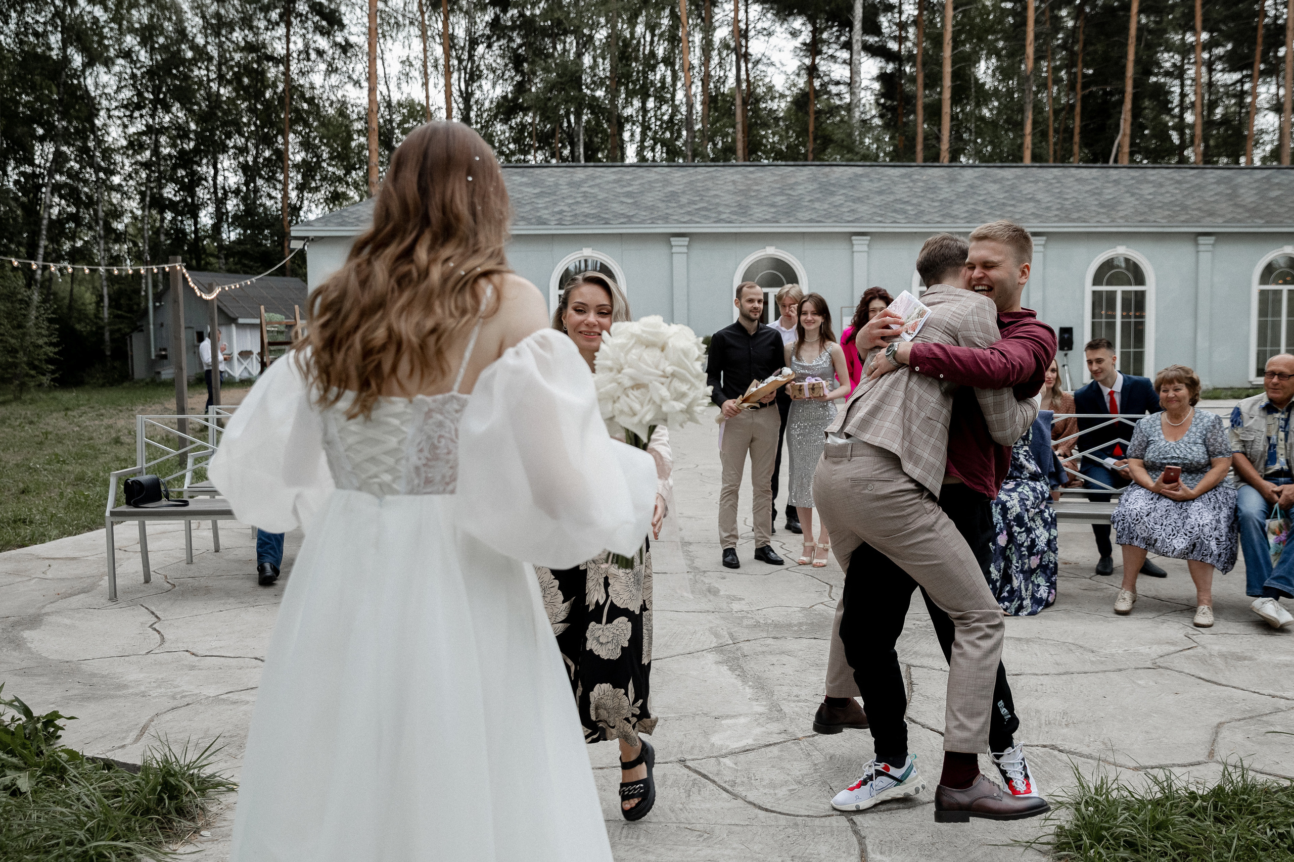 Мопс на торте. Свадебный фотограф Ярославль, Рыбинск