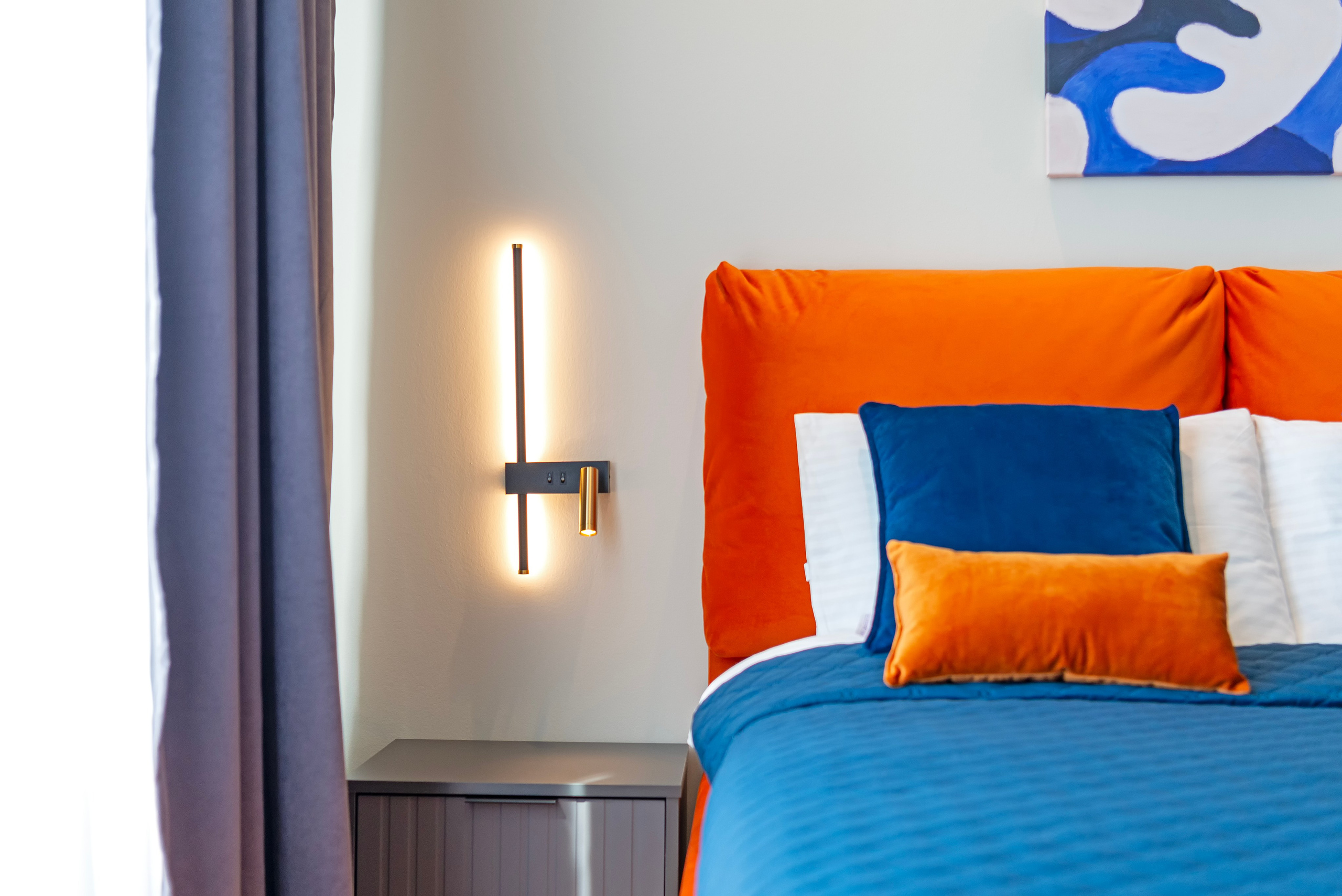 Интерьерные фотосессии для частных клиентов, агентств недвижимости, каталогов и журналов. От прошлого к будущему авиации через фотографию