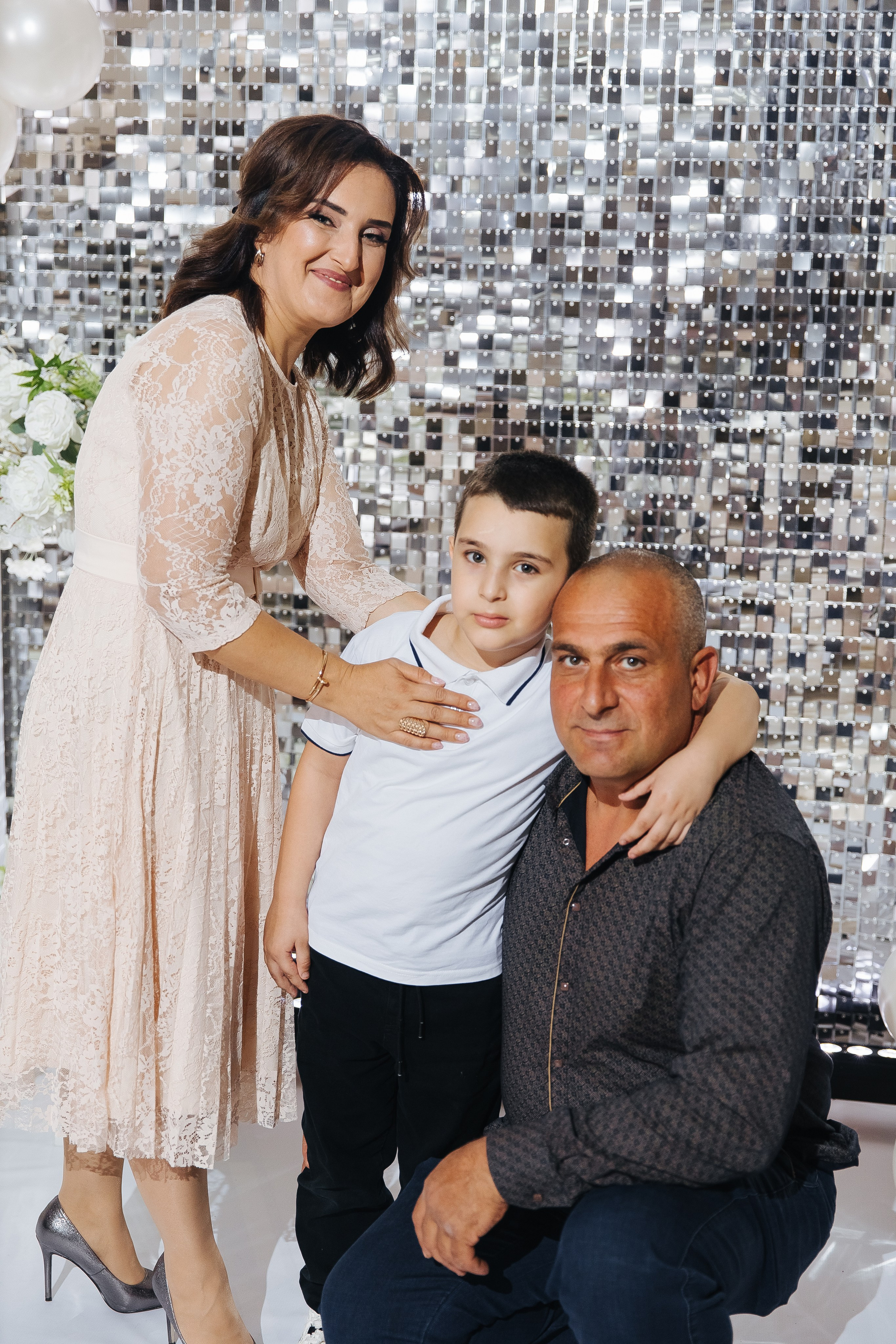 Ани и Назели. 35&5 День рождения, «Янтарь». Фотограф в Красноярске Надежда Воскресенская