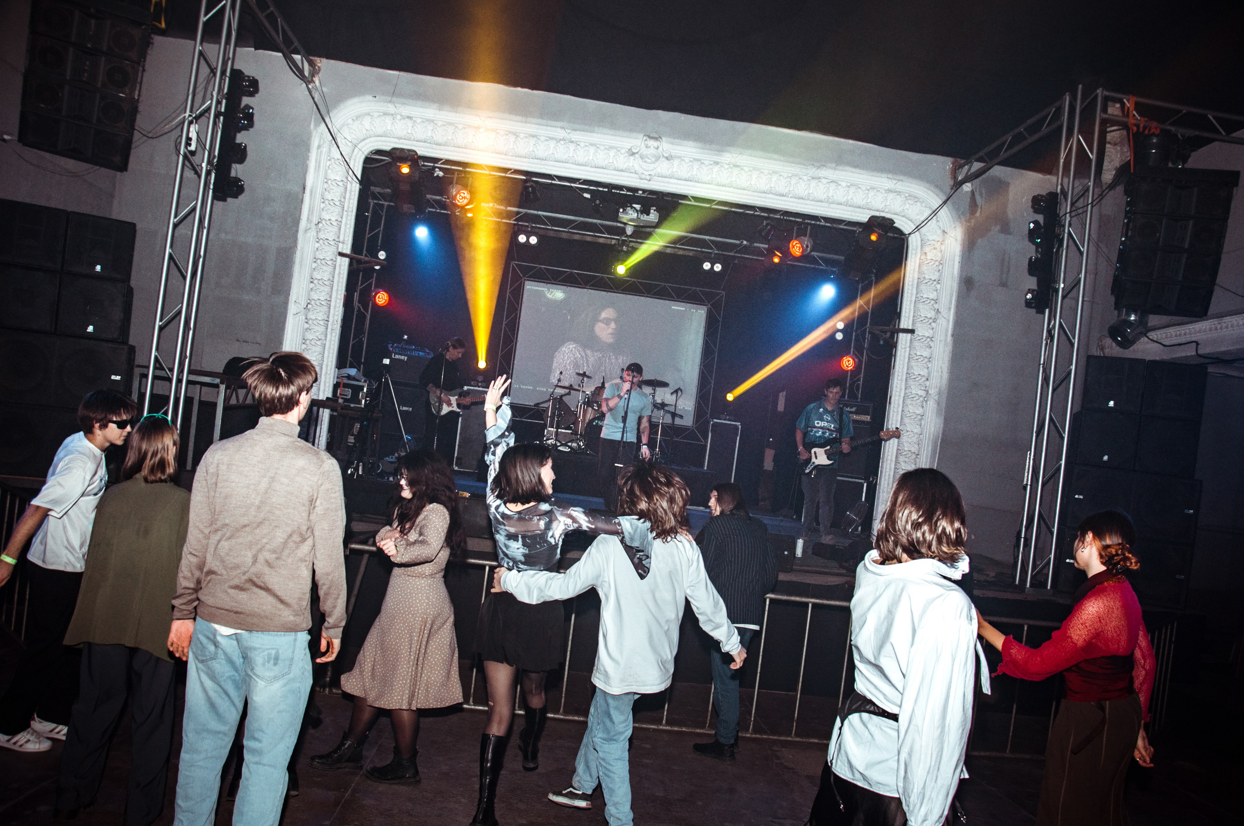 МНДРГР. Репортажный фотограф в Симферополе Зареев Иван