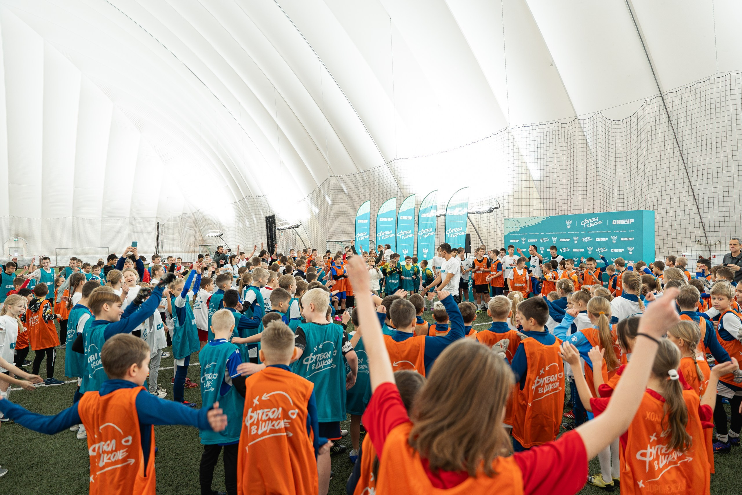 Фестиваль «СИБУР. Урок футбола» в рамках проекта Российского футбольного союза «Футбол в школе». Портретный и репортажный фотограф в Воронеже: Анастасия Пузикова