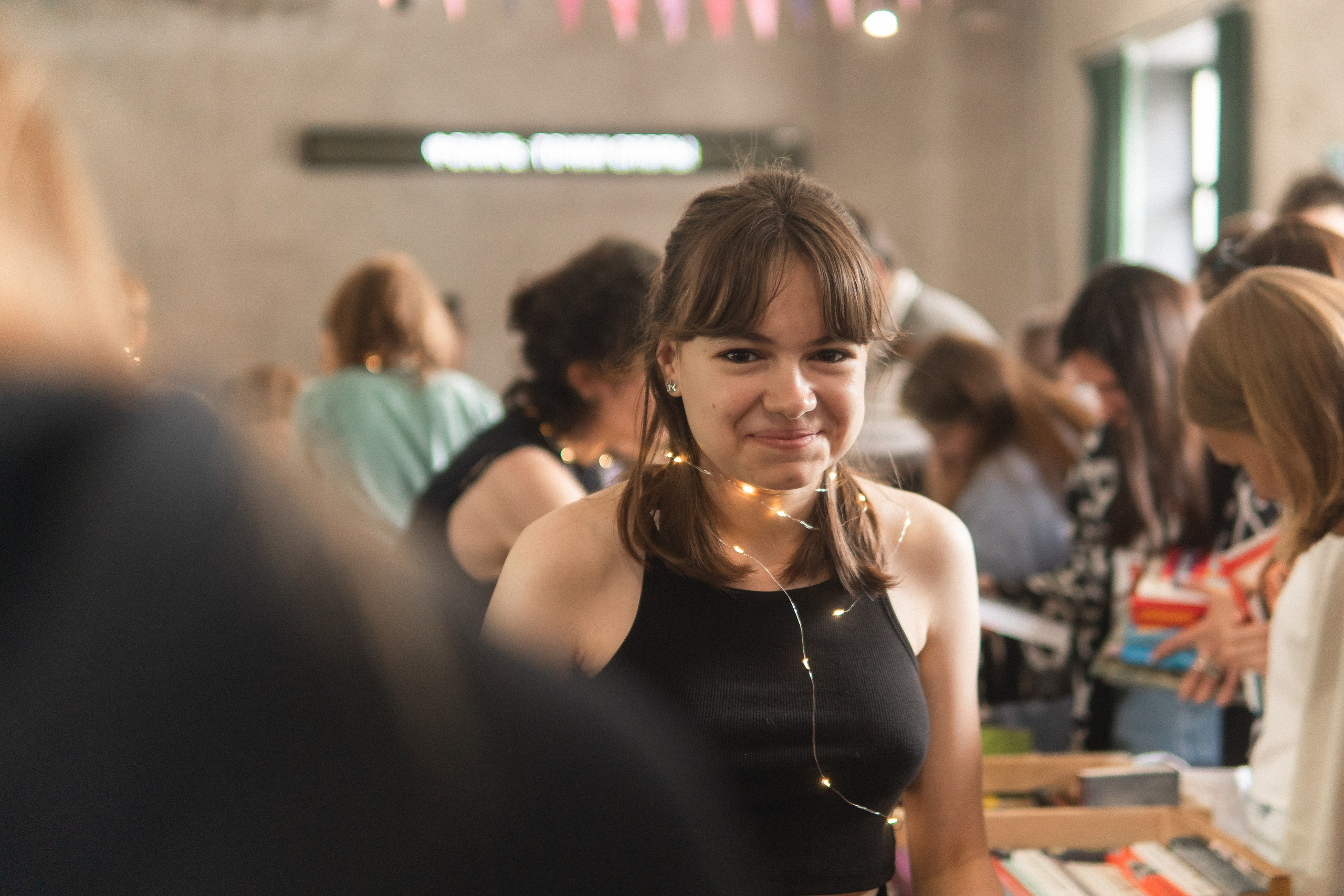 Благотворительный книжный маркет «ФОНАРЬ». Портретный и репортажный фотограф в Воронеже: Анастасия Пузикова