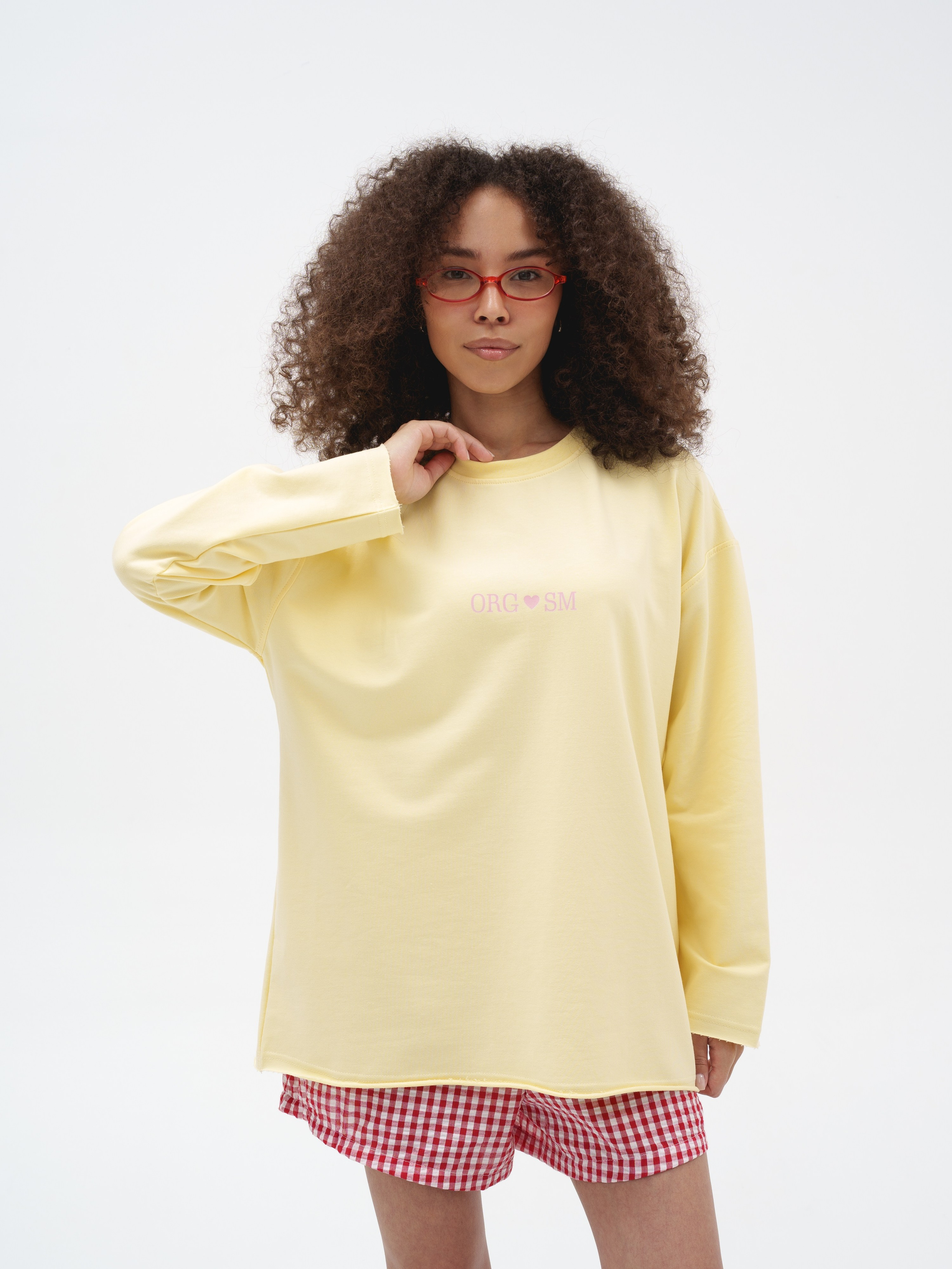 Свитшоты (вб и озон). Иван Упоров — фотограф, рилсмейкер чебоксары