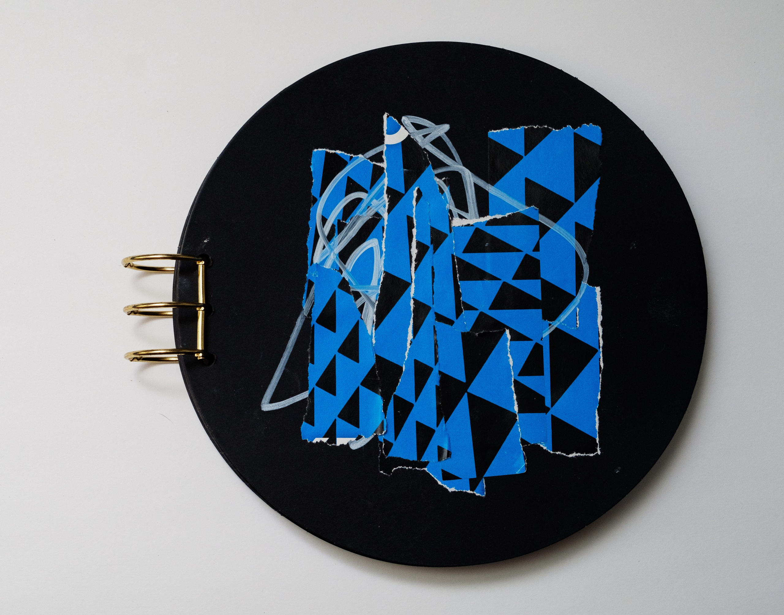 Книга Стихов Катарины Александровны. Контент-креатор Паша Норицын