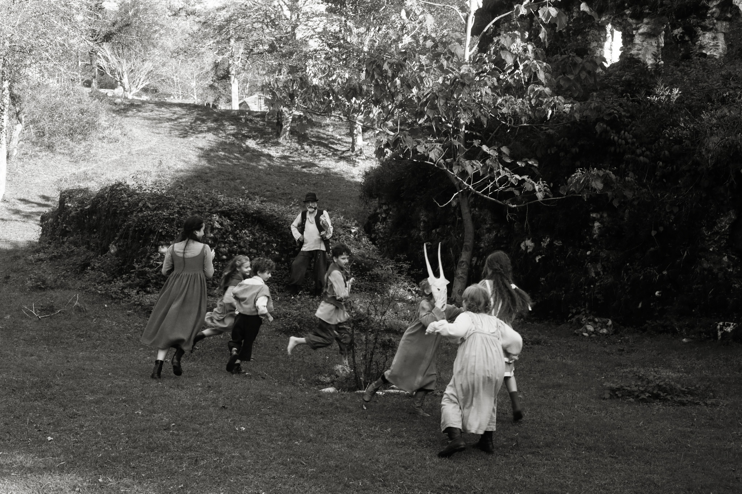 Кинематографическая съемка. Старик и дети. Ekaterina Beridze