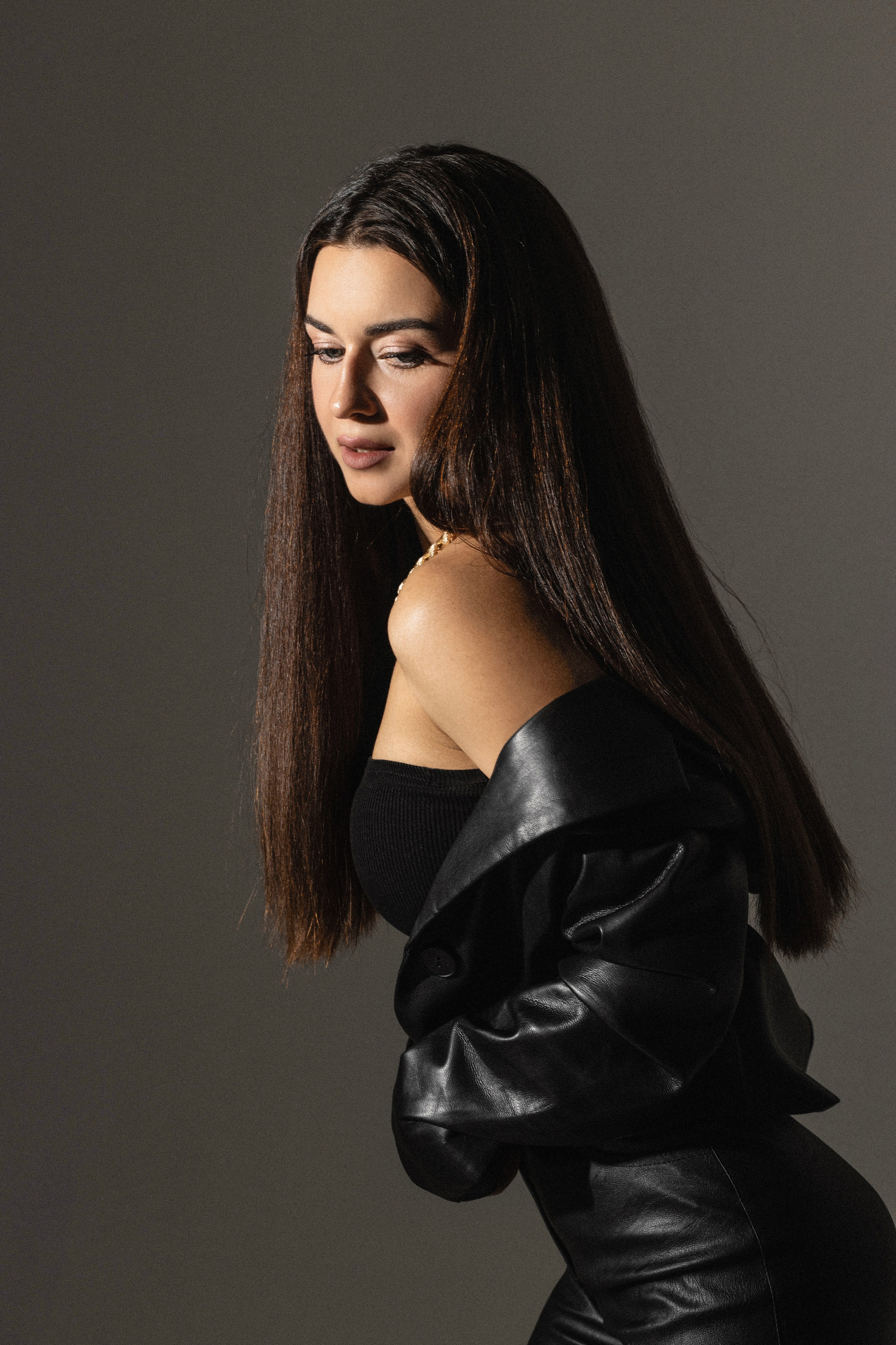 Студийная съёмка. Женский фотограф в Санкт-Петербурге, Москве и весь мир Алёна Мамаева