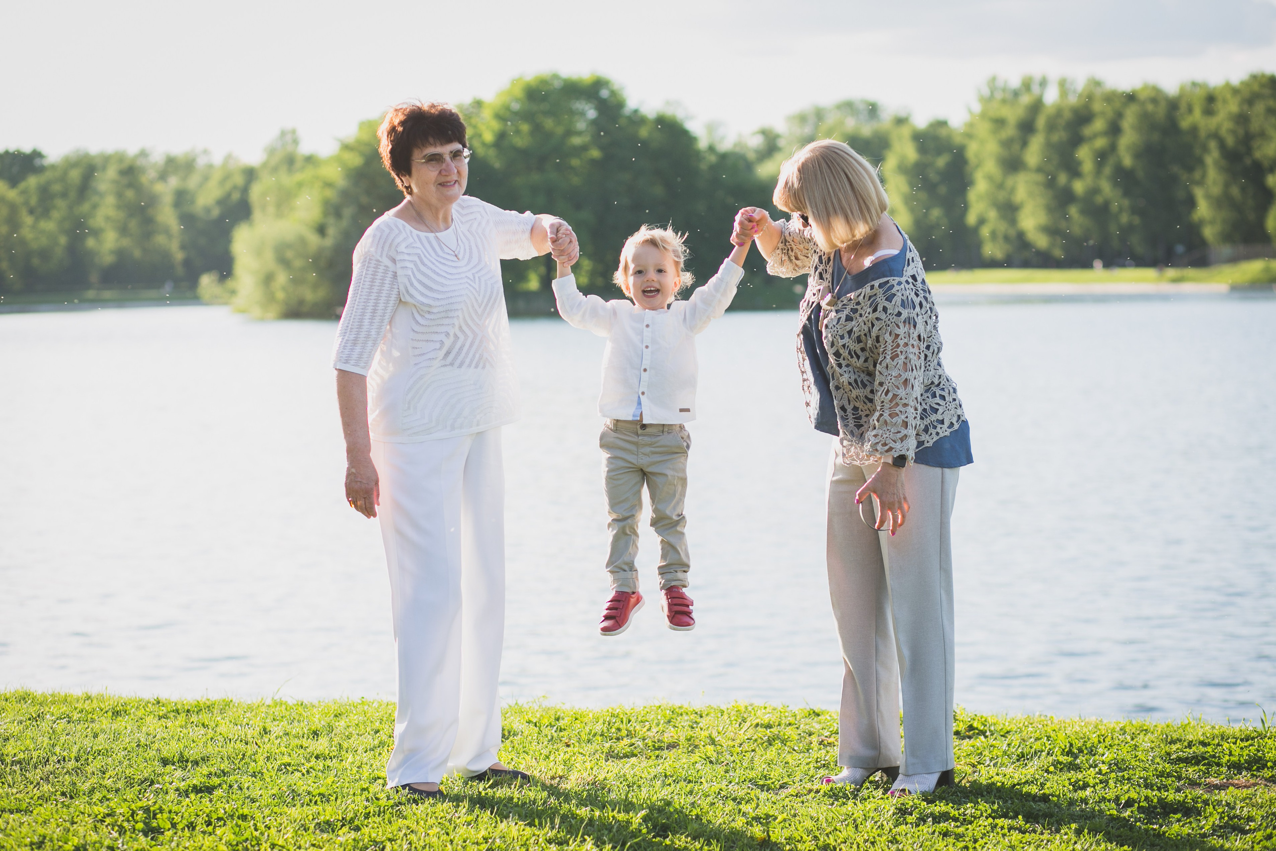 Семейные фотосессии. Профессиональный фотограф Евгений Земцов в Москве. Контент съемка, репортаж мероприятий, бизнес портреты