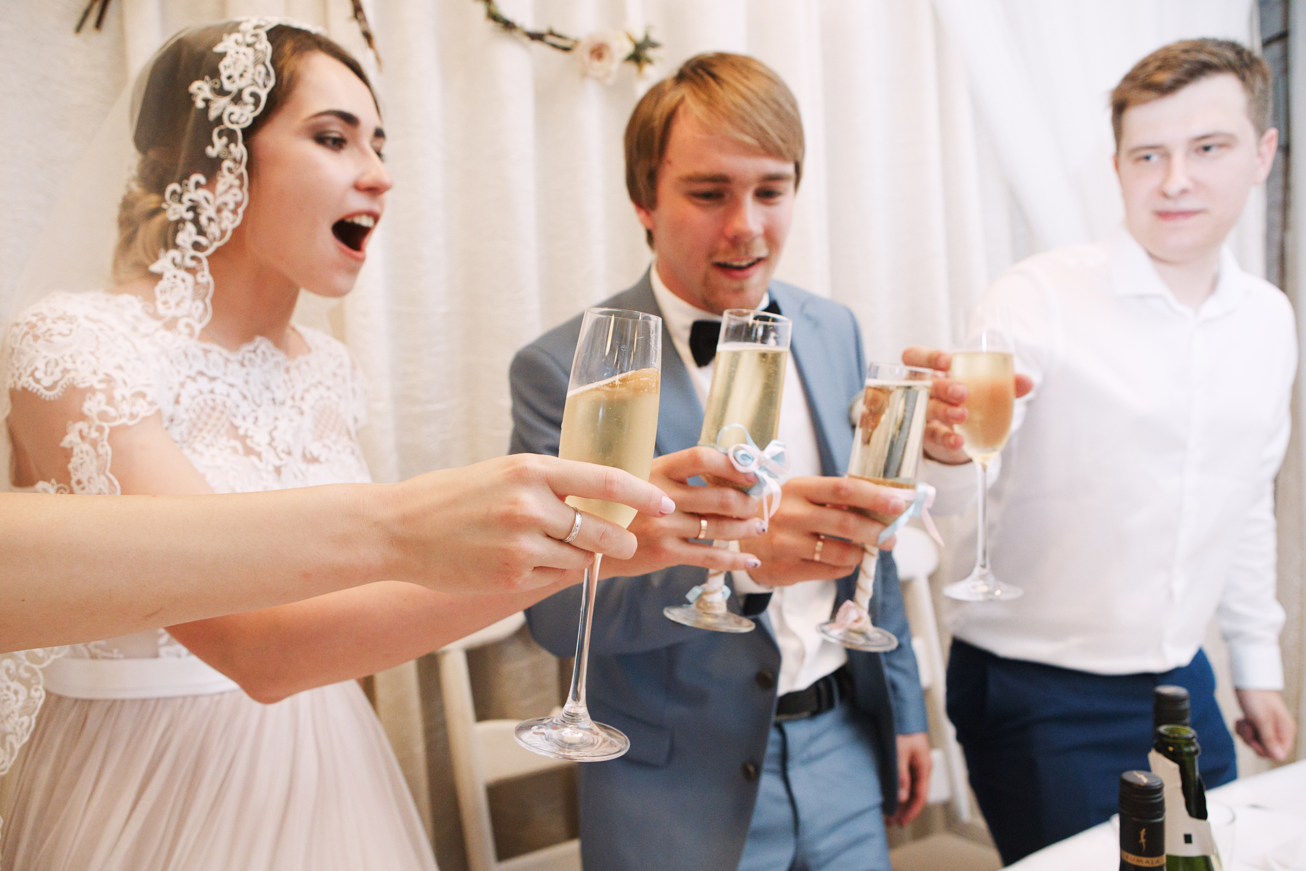 Алиса и Антон. Фотограф Дмитрий Тур — профессиональная фотосъемка мероприятий и портретов в Москве и Московской области