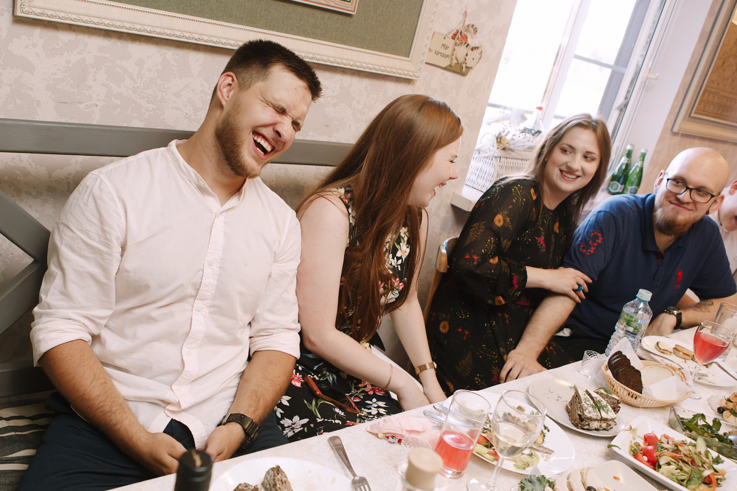 Алиса и Антон. Фотограф Дмитрий Тур — профессиональная фотосъемка мероприятий и портретов в Москве и Московской области