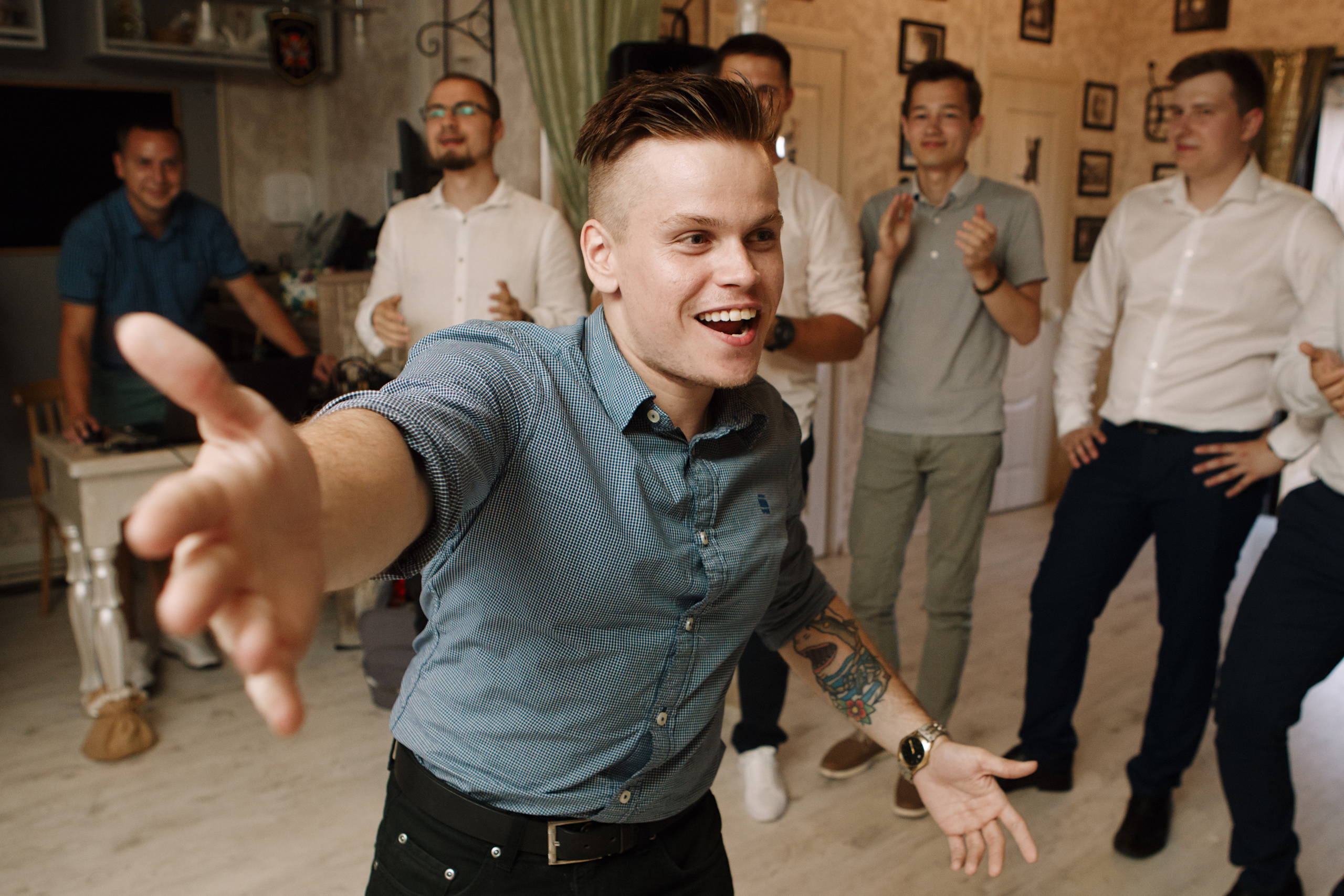 Алиса и Антон. Фотограф Дмитрий Тур — профессиональная фотосъемка мероприятий и портретов в Москве и Московской области