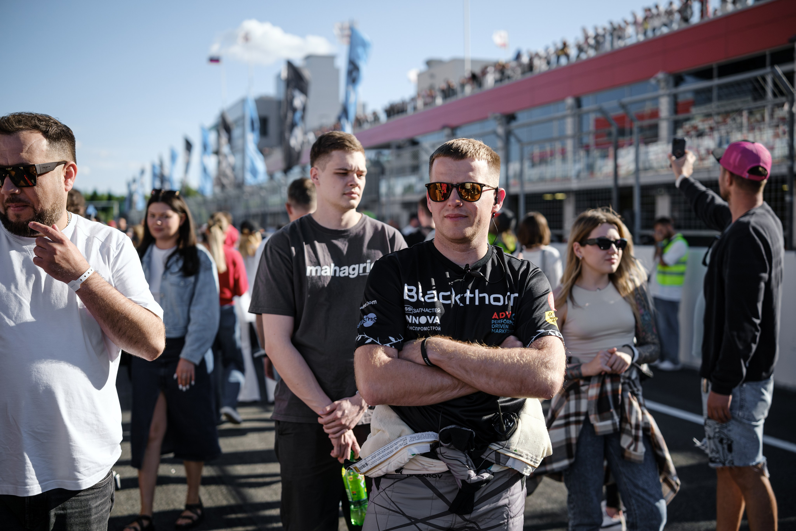 Российская серия гонок на выносливость. Авто и мотоспорт — фотограф Антон Медведев iCoguar