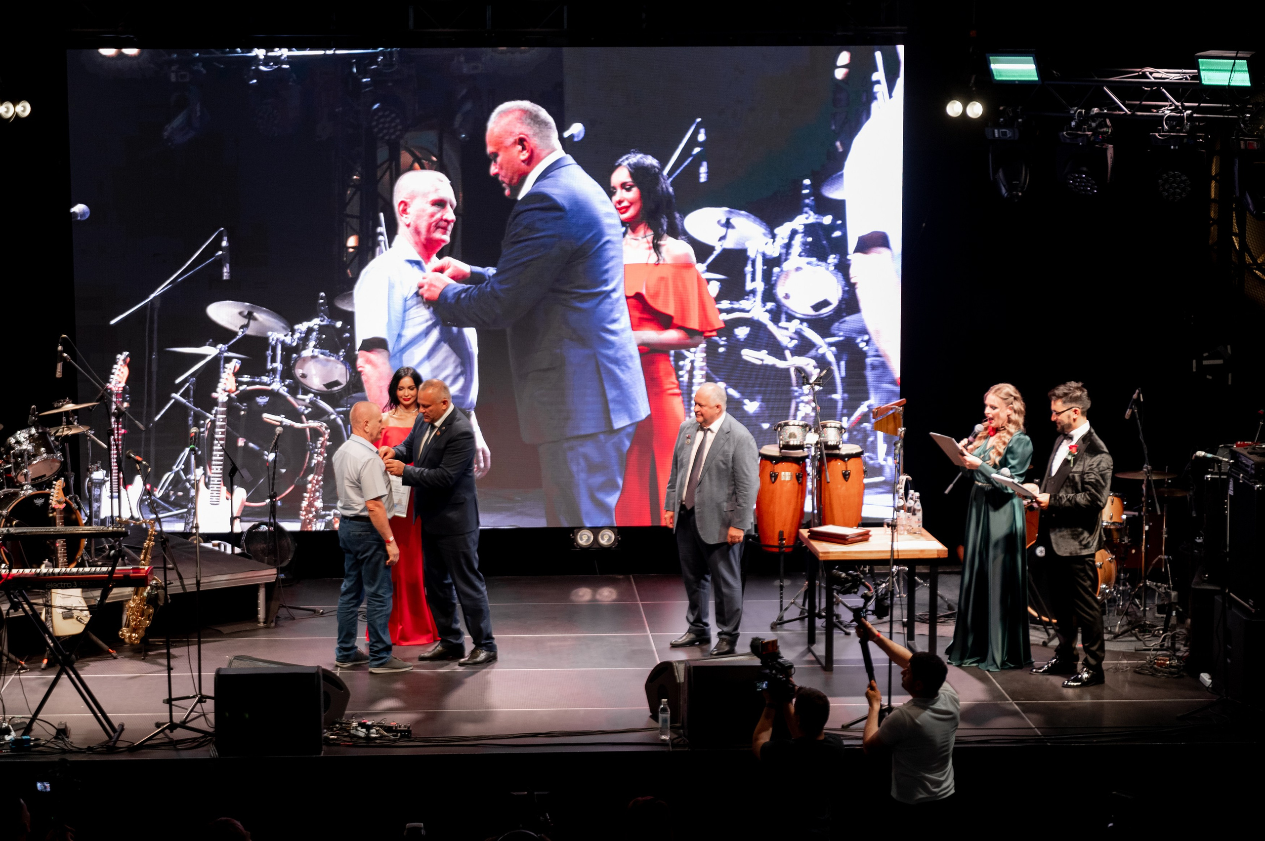 20 лет Дятьково мебель. Свадебный, семейный и репортажный фотограф. Брянск. Эльвира Голенкова