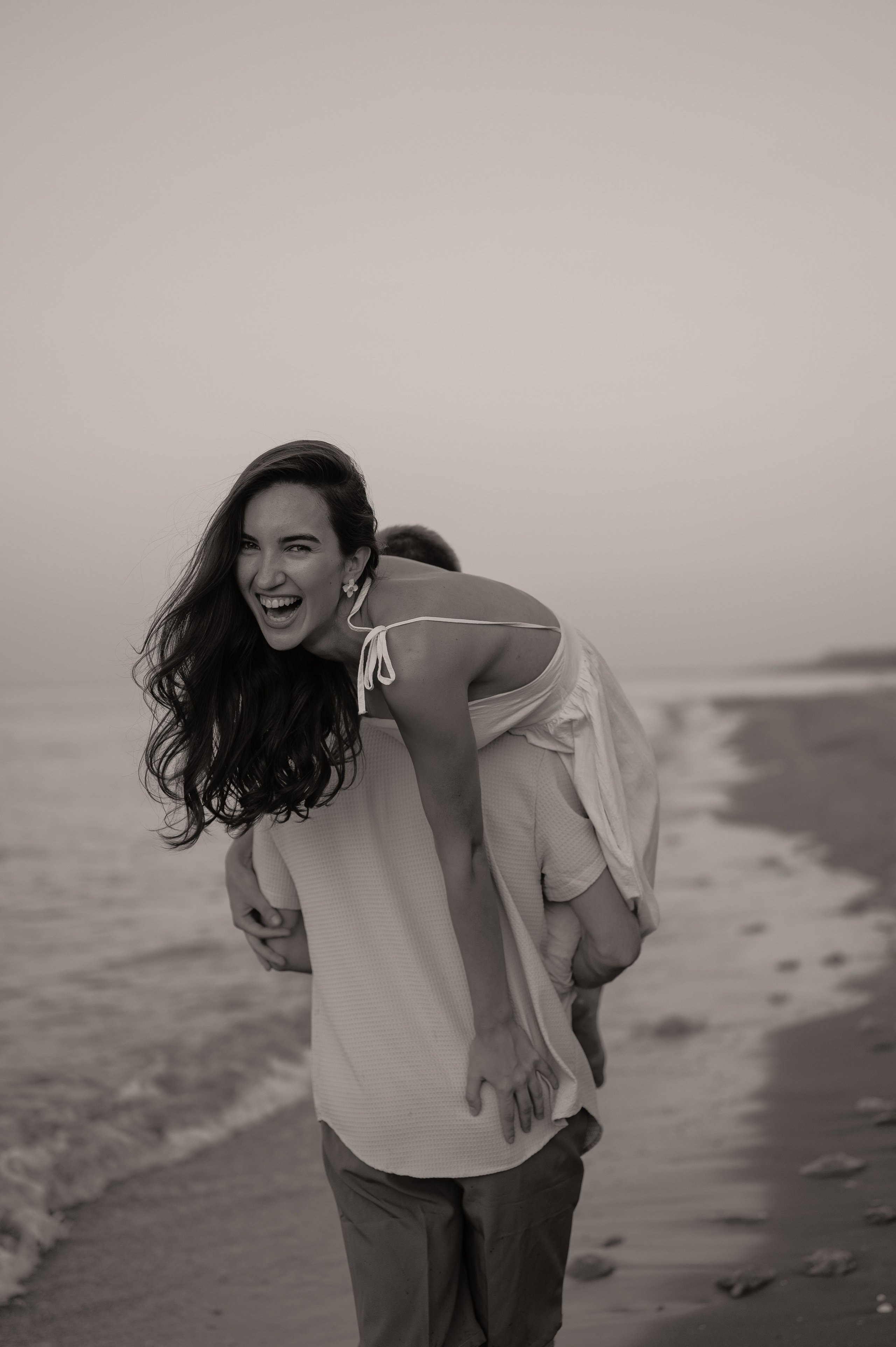 Предсвадебная съёмка на море🌊. Свадебный и семейный фотограф в Краснодаре Алина Мельник