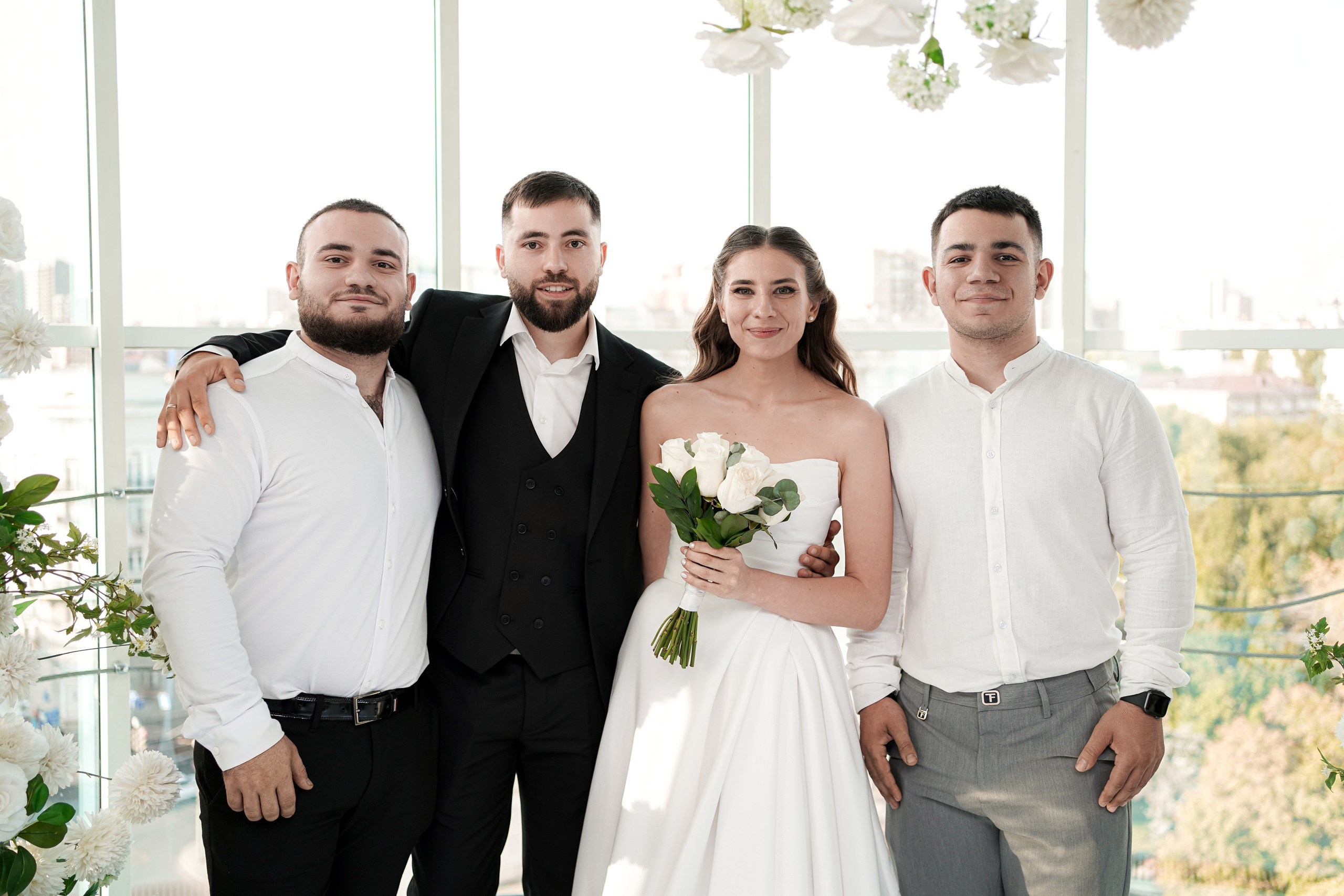 Фотограф на свадебный банкет в Ростове-на-Дону. Свадебный фотограф в Ростове-на-Дону. Таинство Крещения и Венчания, семейные фотосессии. Алёна Чёботова