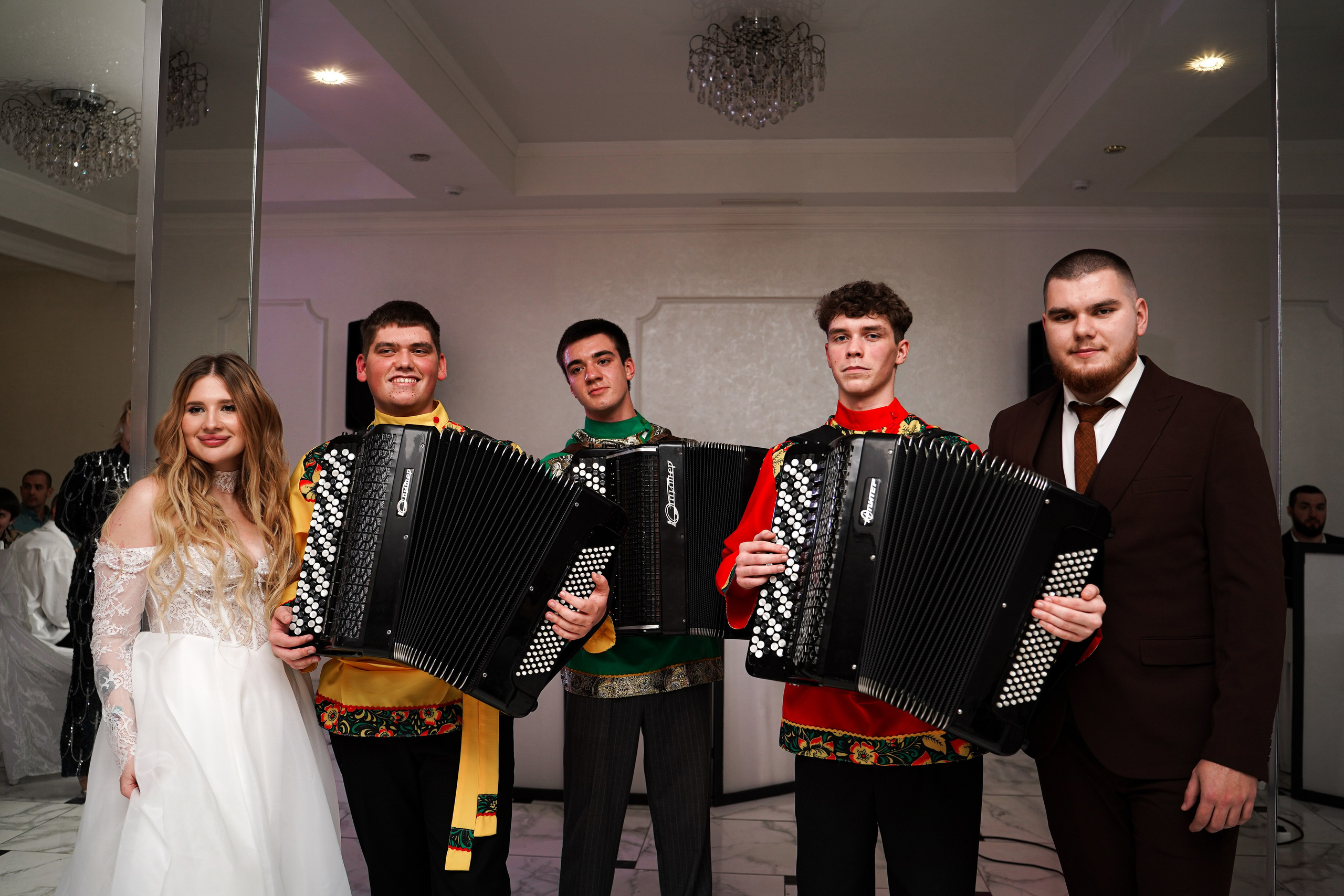 Свадебный банкет в ресторане «Верона». Свадебный фотограф в Ростове-на-Дону. Таинство Крещения и Венчания, семейные фотосессии. Алёна Чёботова