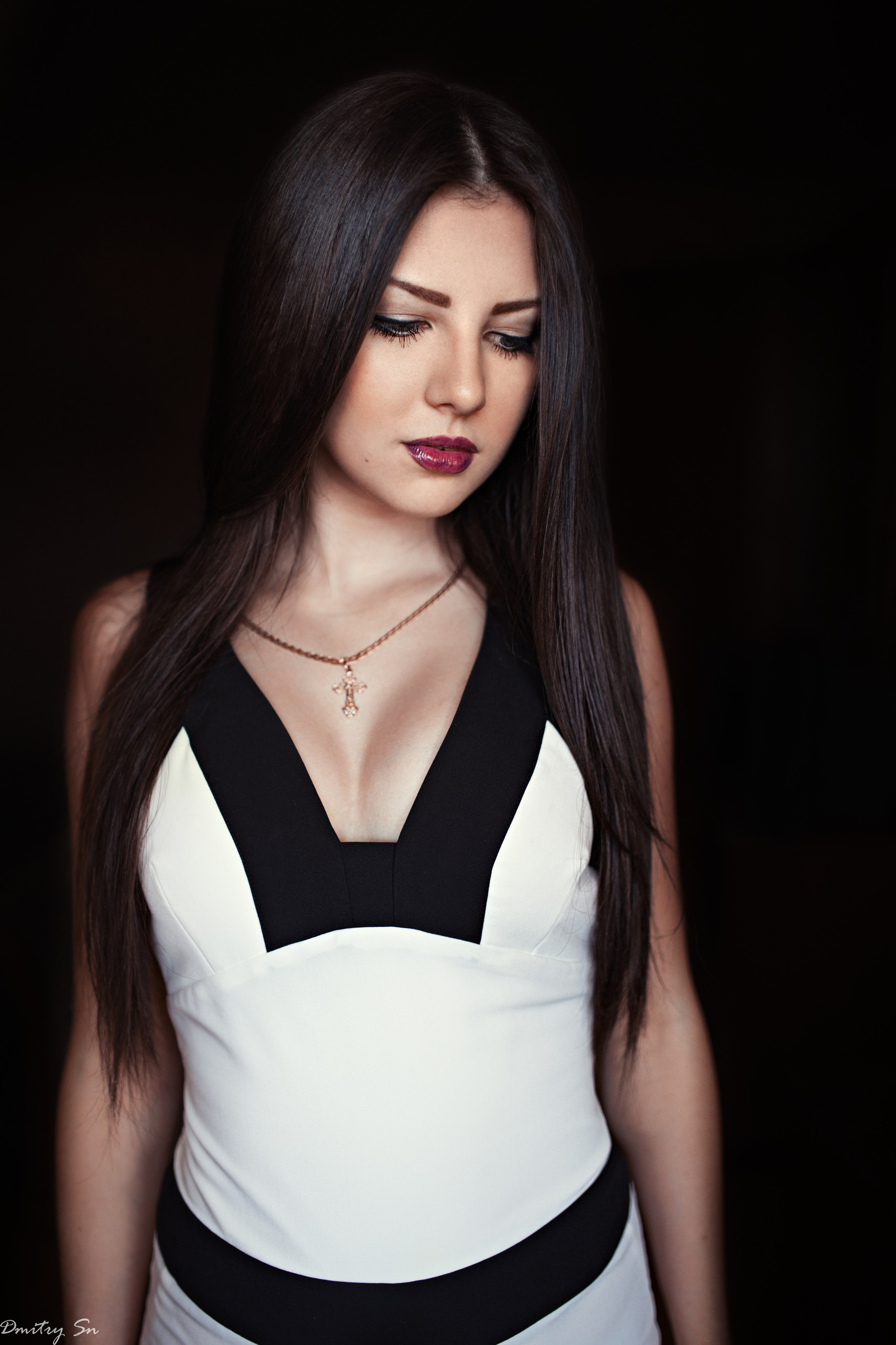 Фотосет с Кристиной у окна в формате для «себя»