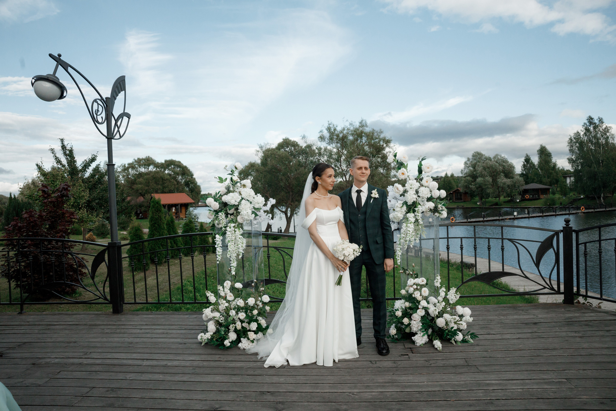 Регистрация в отеле Fish Point, ЗАГС Бутово, прогулка в Остафьево. Свадебный и репортажный фотограф (Москва, Королев и другие)