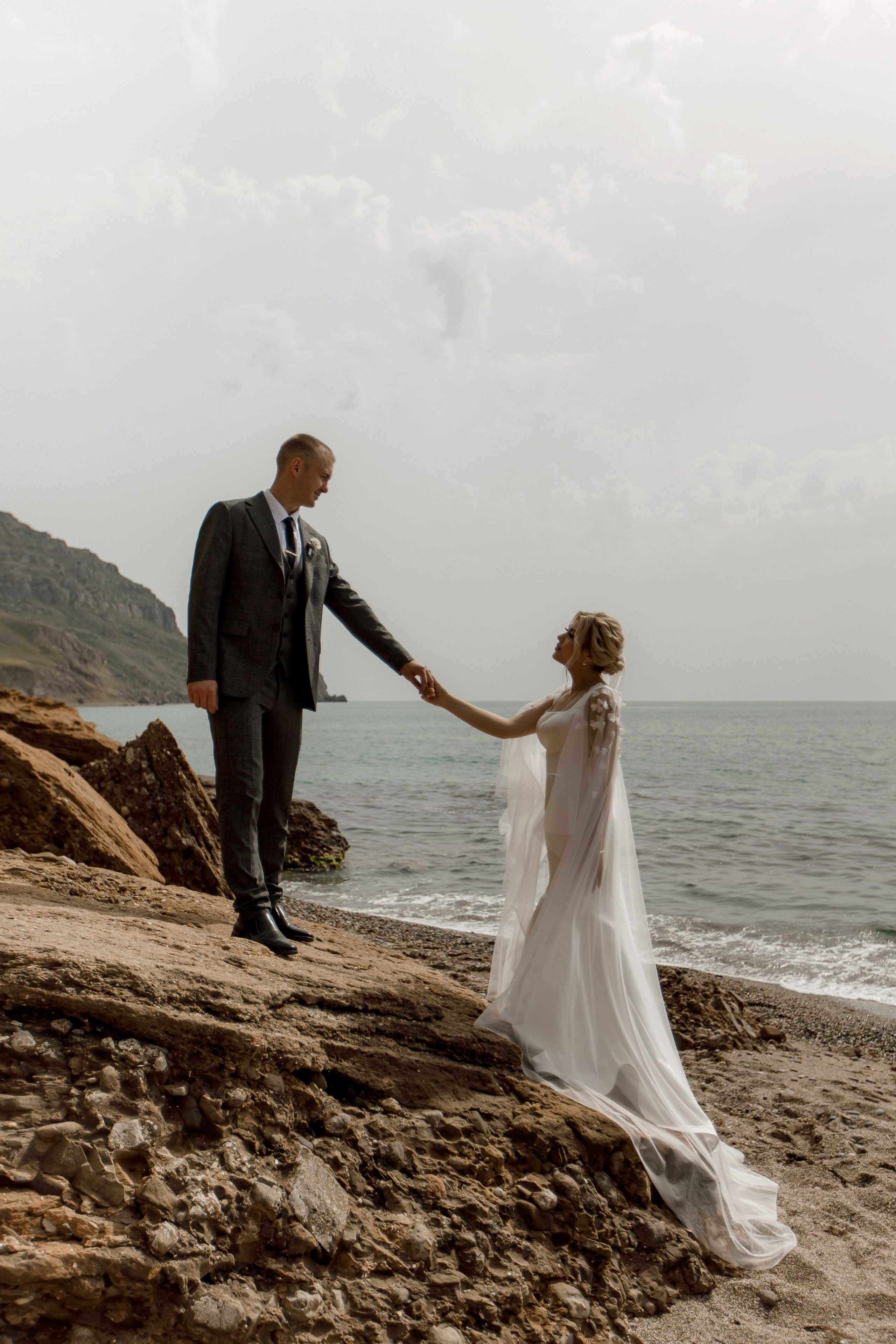 Денис и Алина. Белый замок. Фотограф Анна Лейман. Севастополь