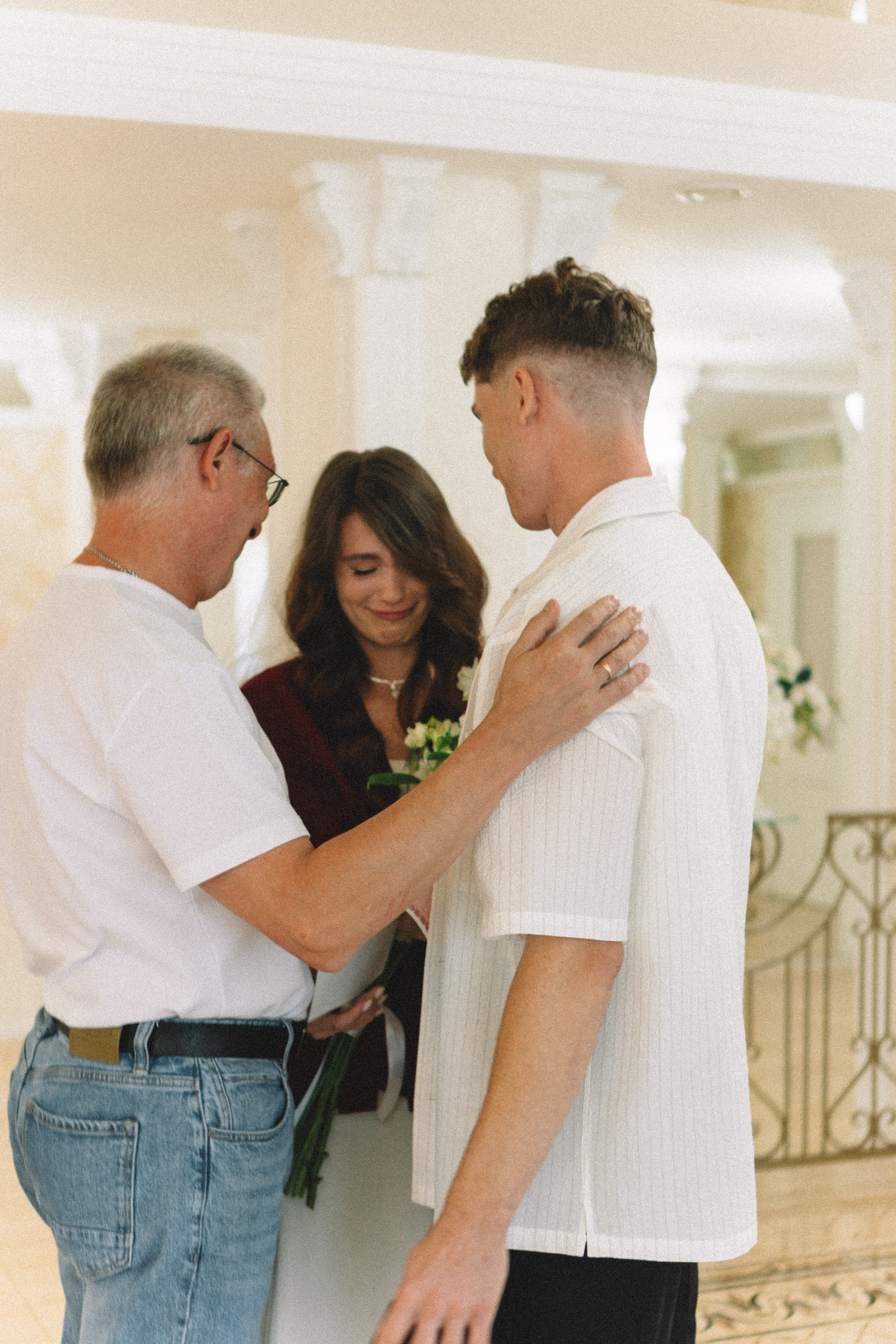 СВАДЕБНАЯ СЬЕМКА В ПЕТЕРГОФЕ И СЬЕМКА РЕПОРТАЖА В ЗАГСЕ ПЕТЕРГОФА. Профессиональный фотограф, Санкт-Петербург — Виктория Богомолова