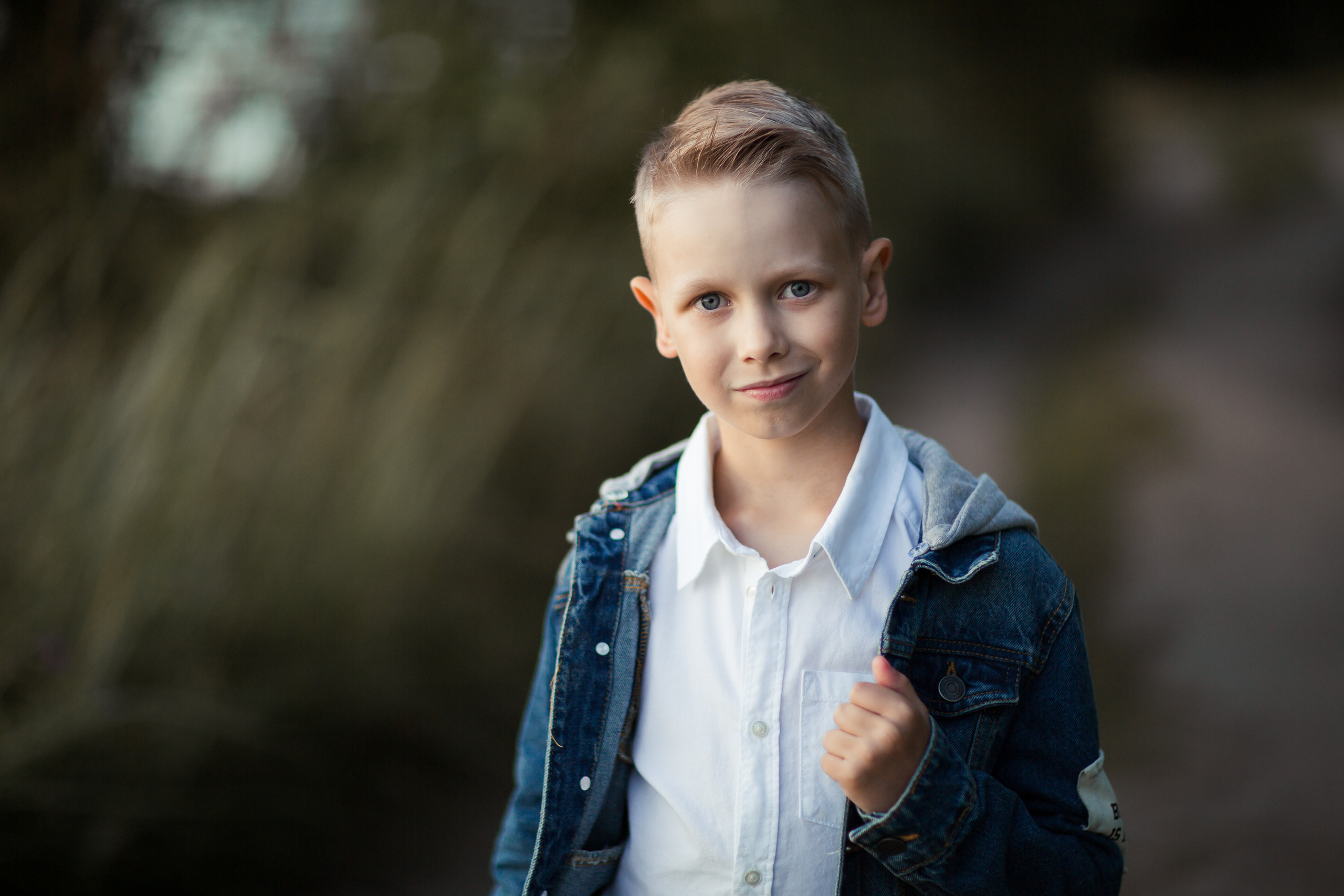 Ирина с детьми, фотосессия на закате. Фотограф Десногорск Михаил Давыдов Акварель