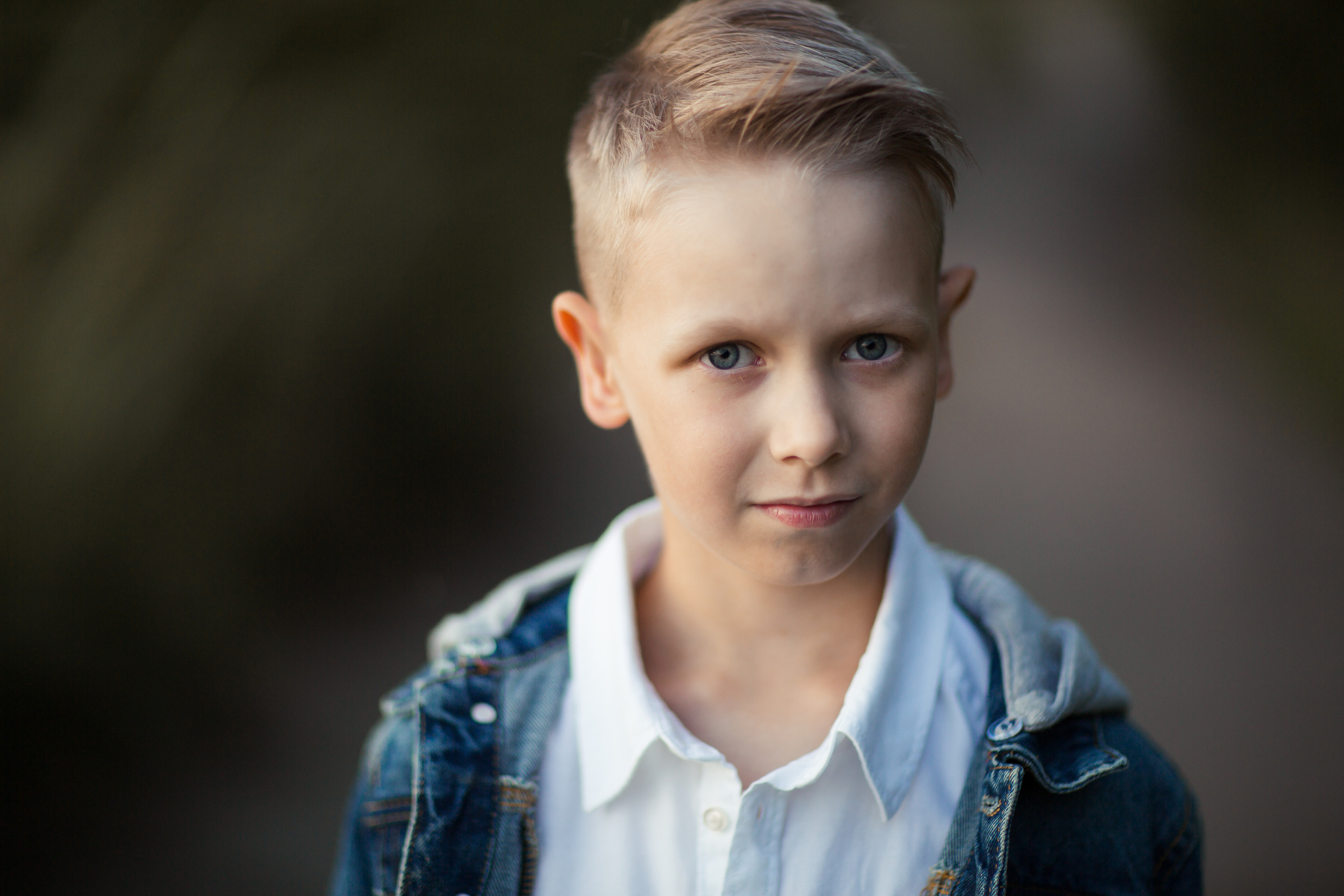 Ирина с детьми, фотосессия на закате. Фотограф Десногорск Михаил Давыдов Акварель