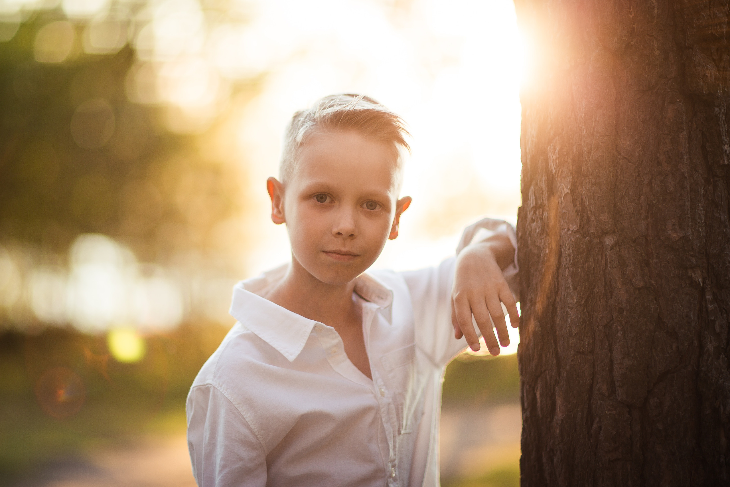 Ирина с детьми, фотосессия на закате. Фотограф Десногорск Михаил Давыдов Акварель