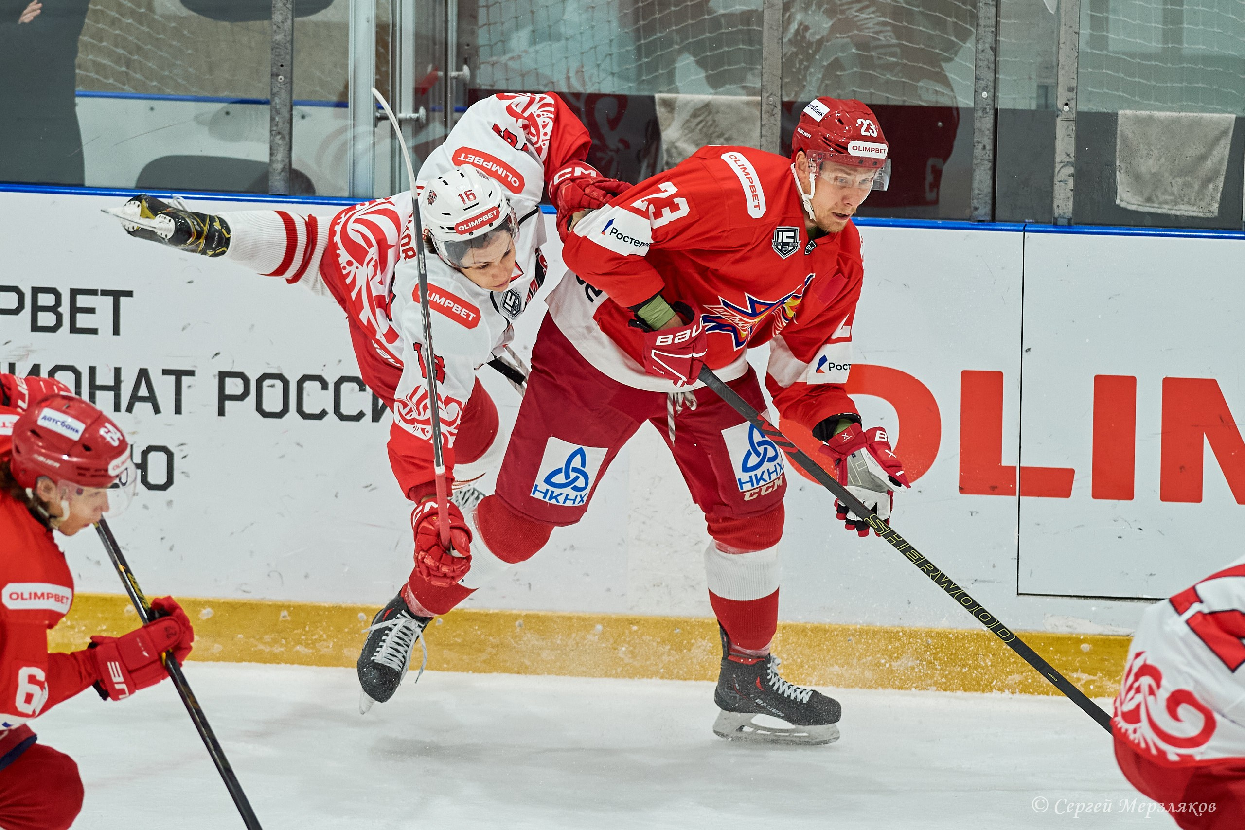 Хоккей. OLIMPBET Чемпионат России — ВХЛ Ижсталь — Ростов. 28.09.2024 Ижевск. Спортивный репортажный фотограф в Ижевске Сергей Мерзляков