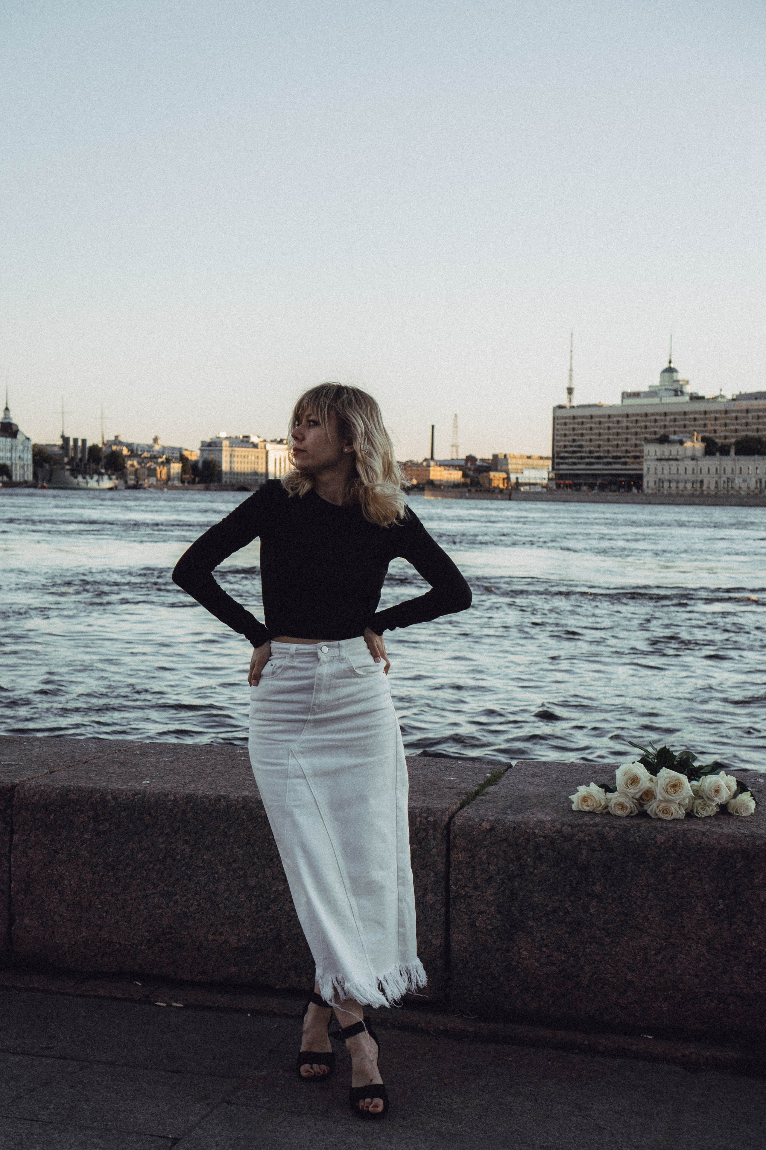 ПРОГУЛКА ПО ГОРОДУ В БЕЛЫЕ НОЧИ (другой вариант). Профессиональный фотограф, Санкт-Петербург — Виктория Богомолова