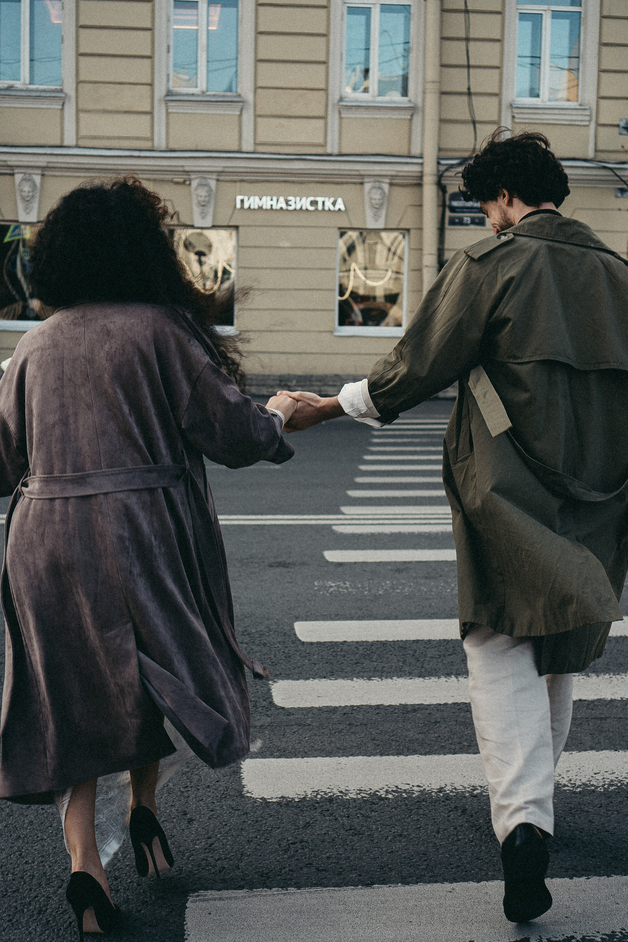 СВАДЕБНАЯ ПРОГУЛКА ПО ПЕТРОГРАДКЕ ВЕСНОЙ. СВАДЕБНАЯ ФОТОСЕССИИЯ НА ПЕТРОГРАДКЕ. Профессиональный фотограф, Санкт-Петербург — Виктория Богомолова
