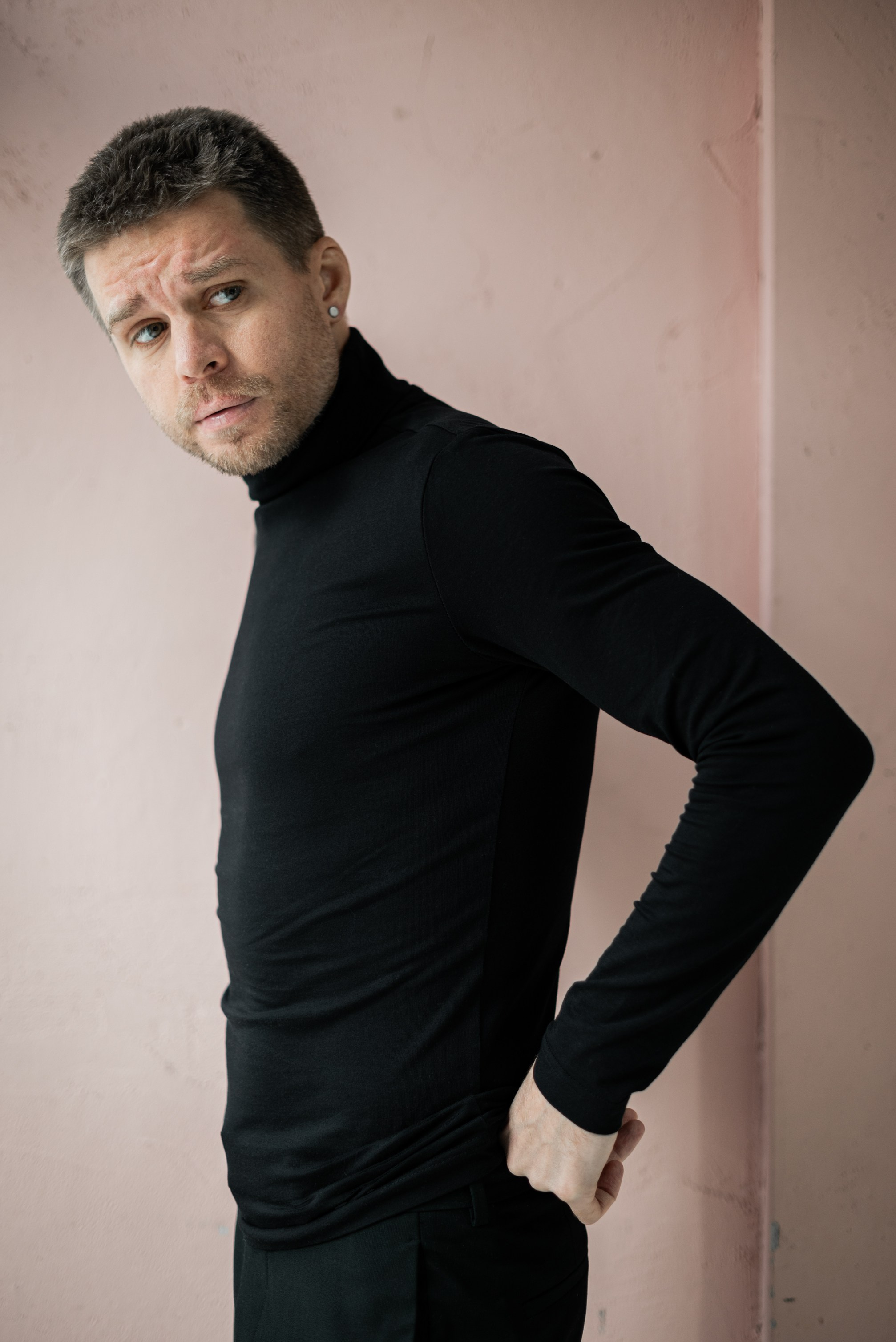 Евгений. Файн арт и контент фотограф в Москве Александра Роскина