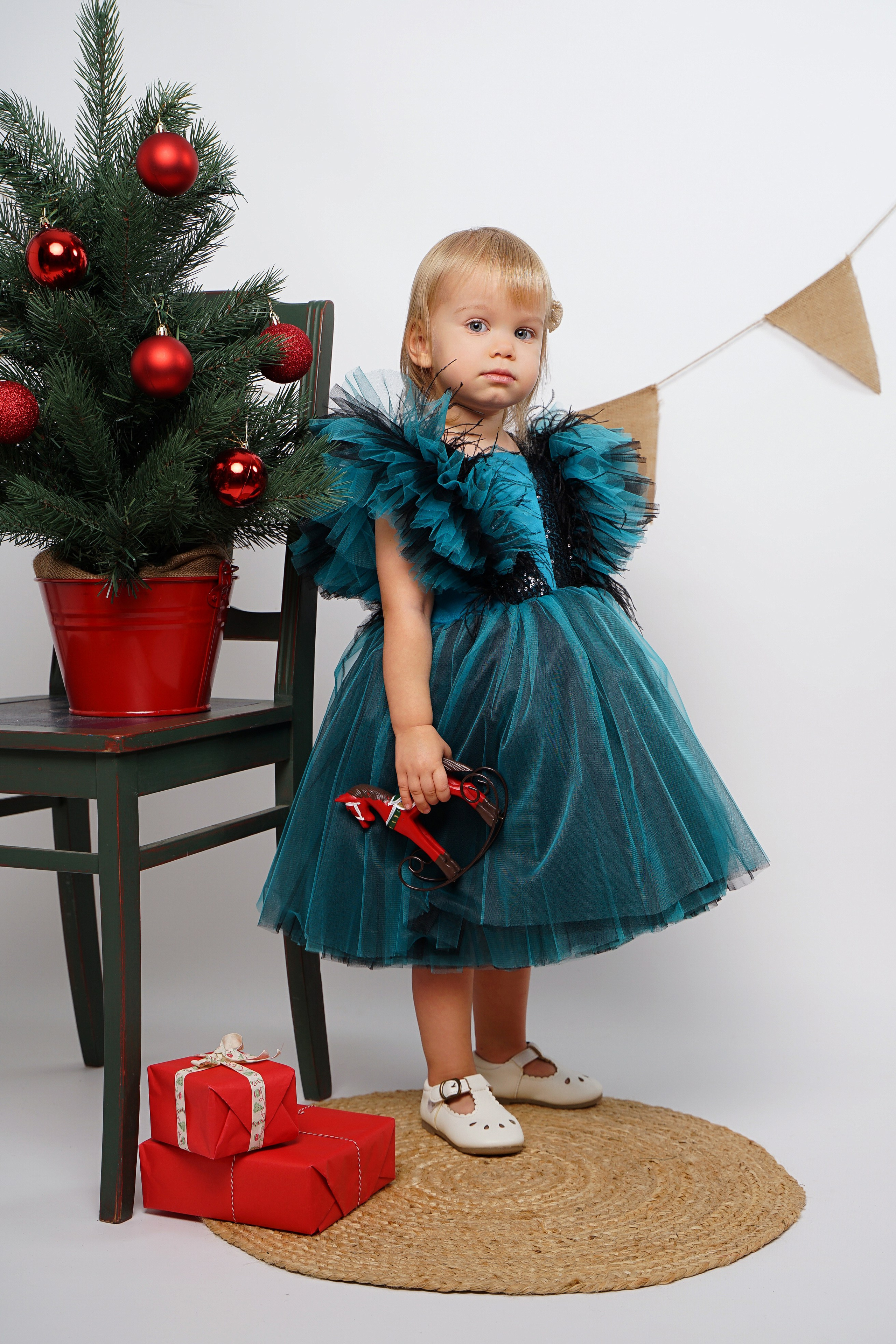 Новогдняя светлая. Студия детской фотографии