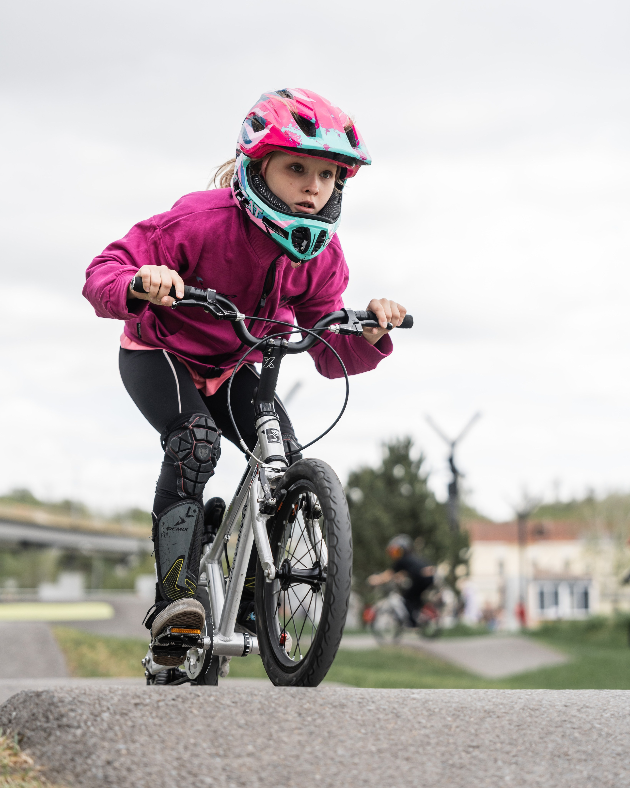 URAM. Юрий Шмидт — Репортажный фотограф