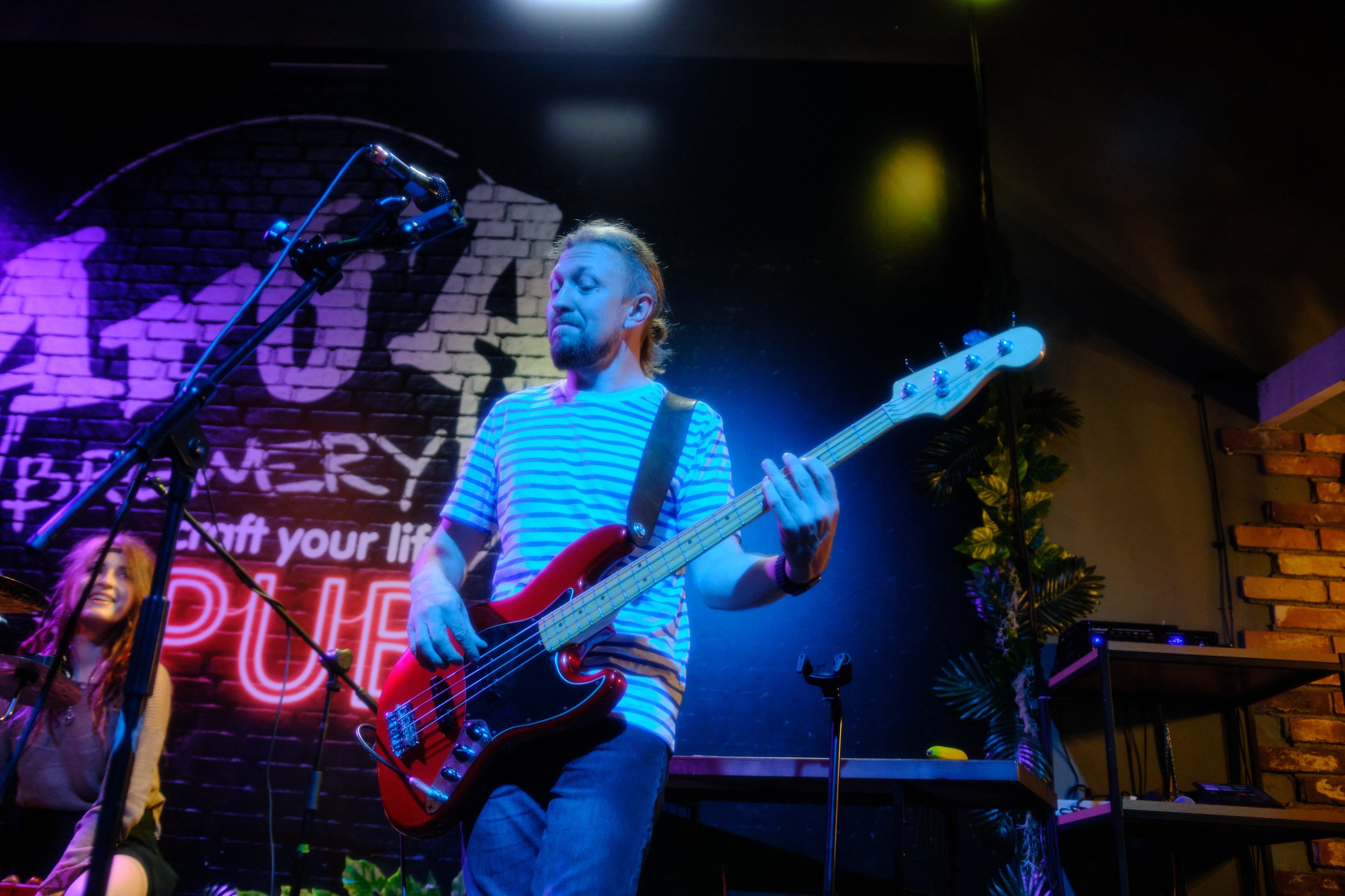 ArtaPub. Антон Ив