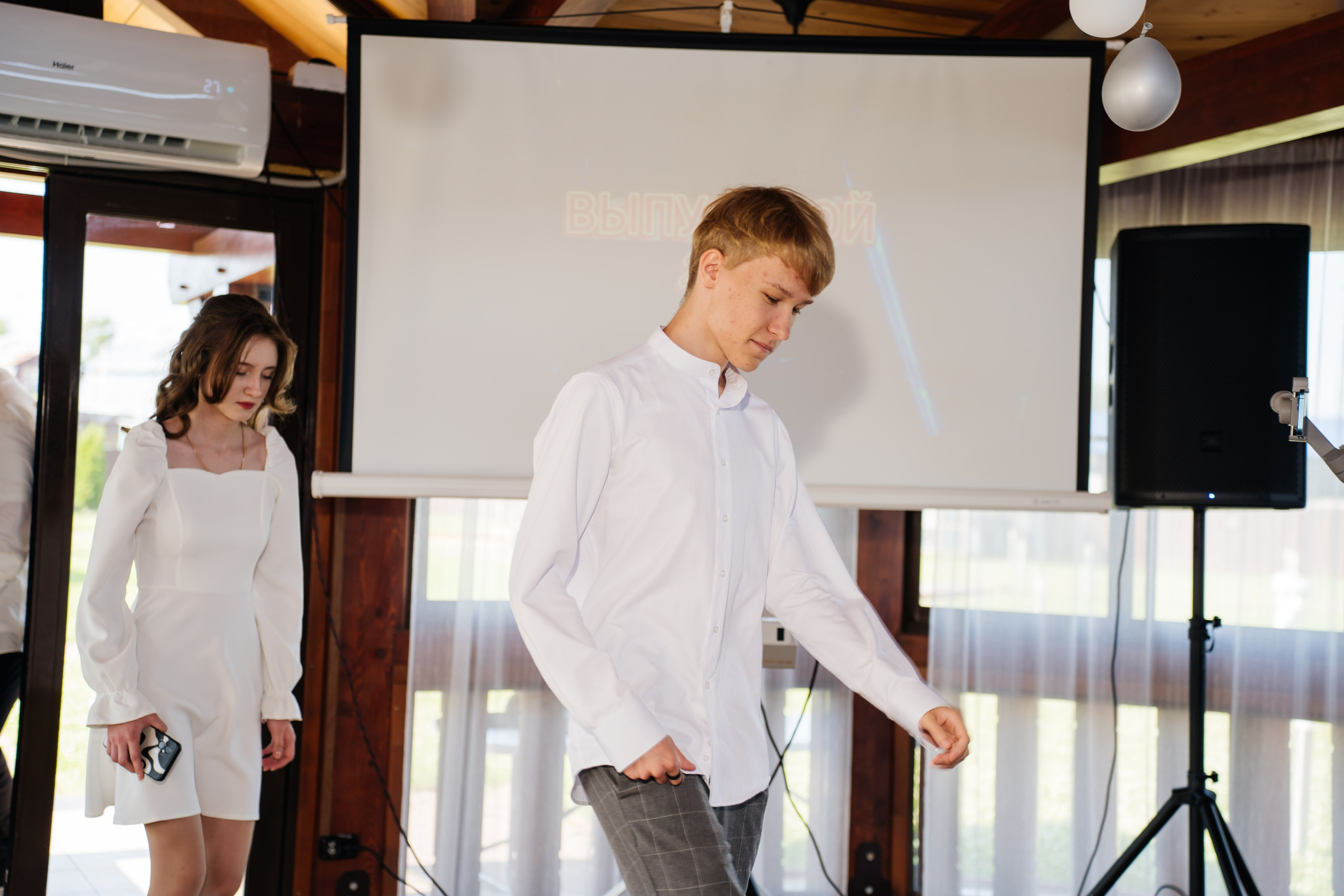 Выпускной. Видеограф и Фотограф в Челябинске Ксения и Владимир Рюмины