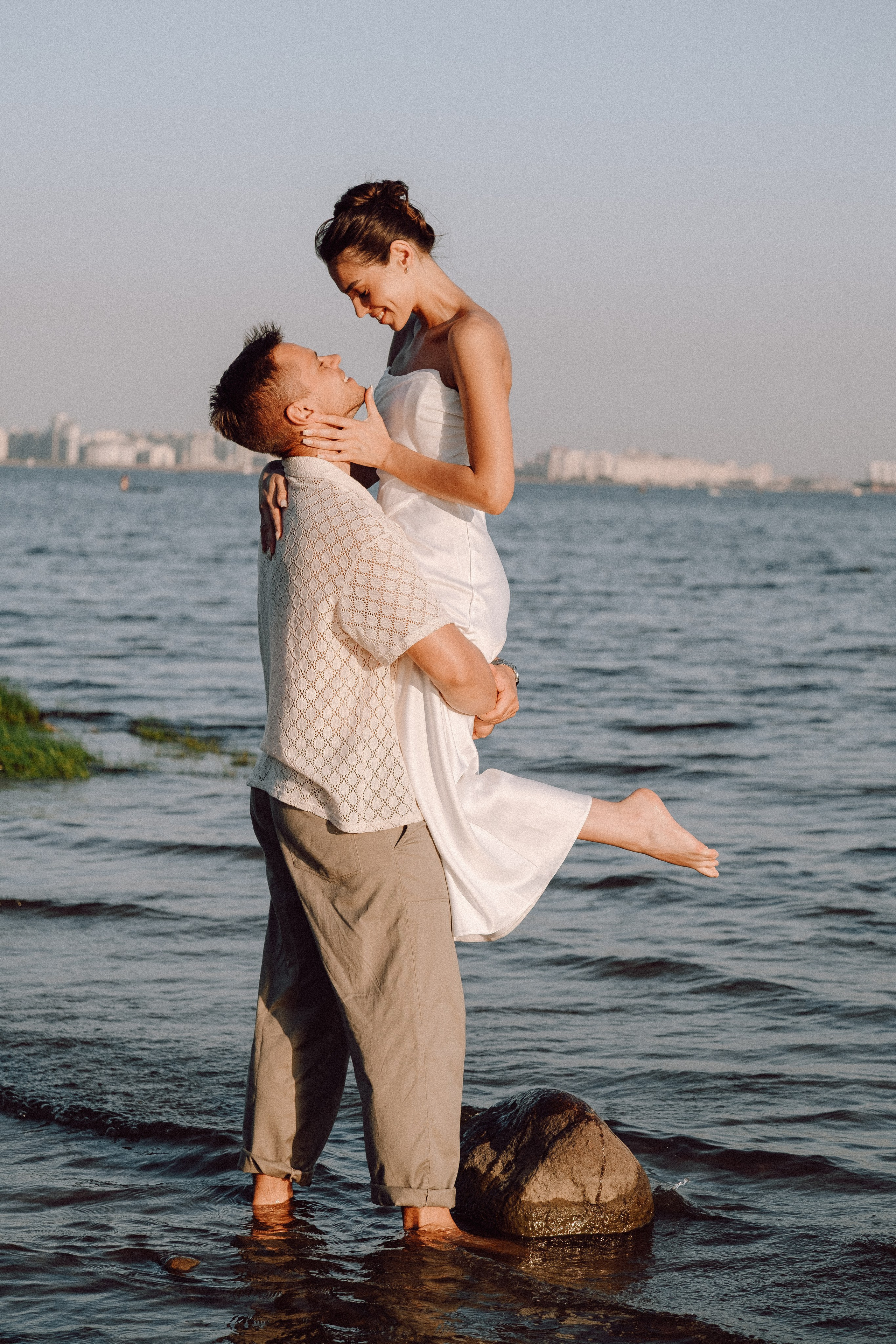 СВАДЕБНАЯ ФОТОСЕССИЯ ВЫЕЗДНОЙ ЦЕРЕМОНИИ (ФИНСКИЙ ЗАЛИВ). Профессиональный фотограф, Санкт-Петербург — Виктория Богомолова