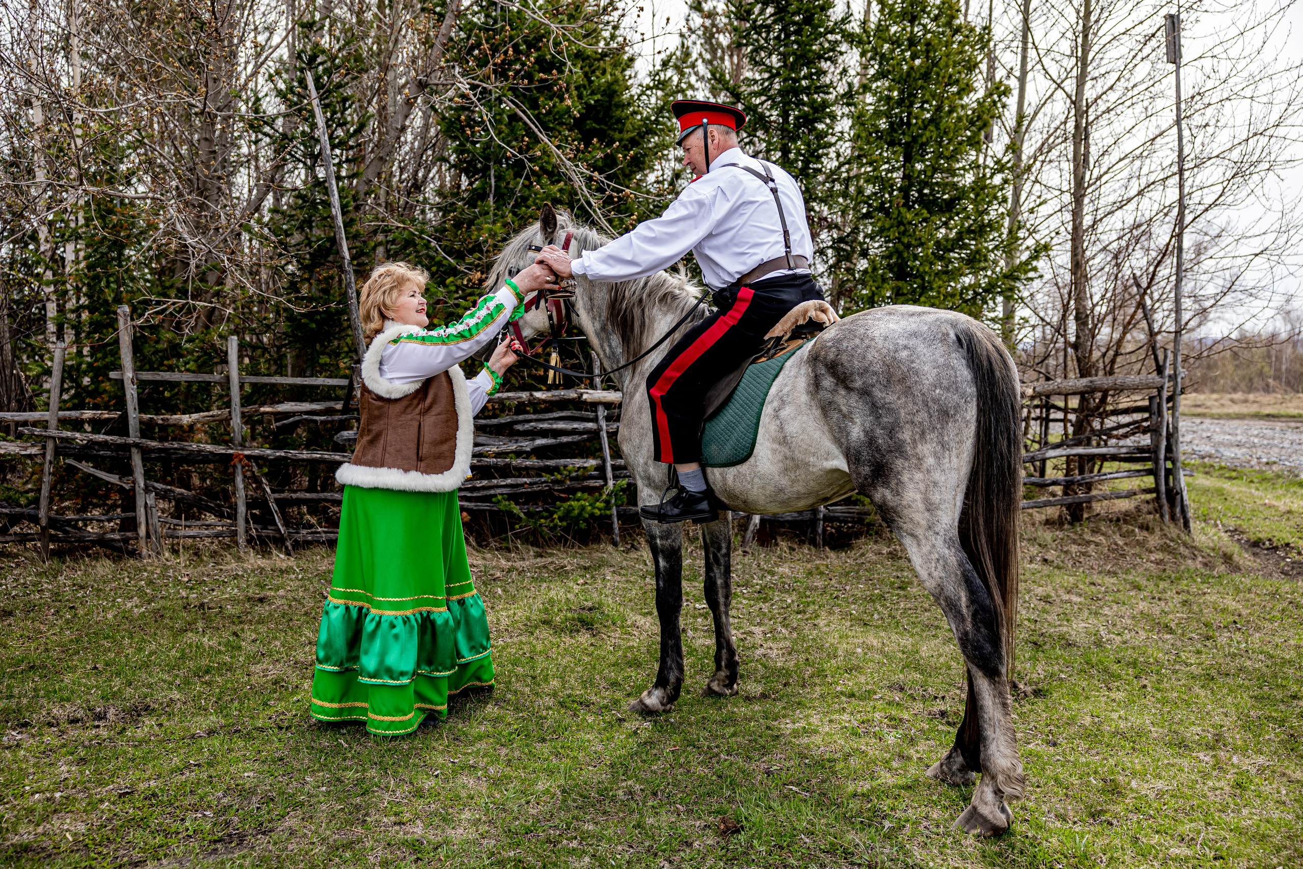 Прогулочная Фотосессия с Лошадьми
