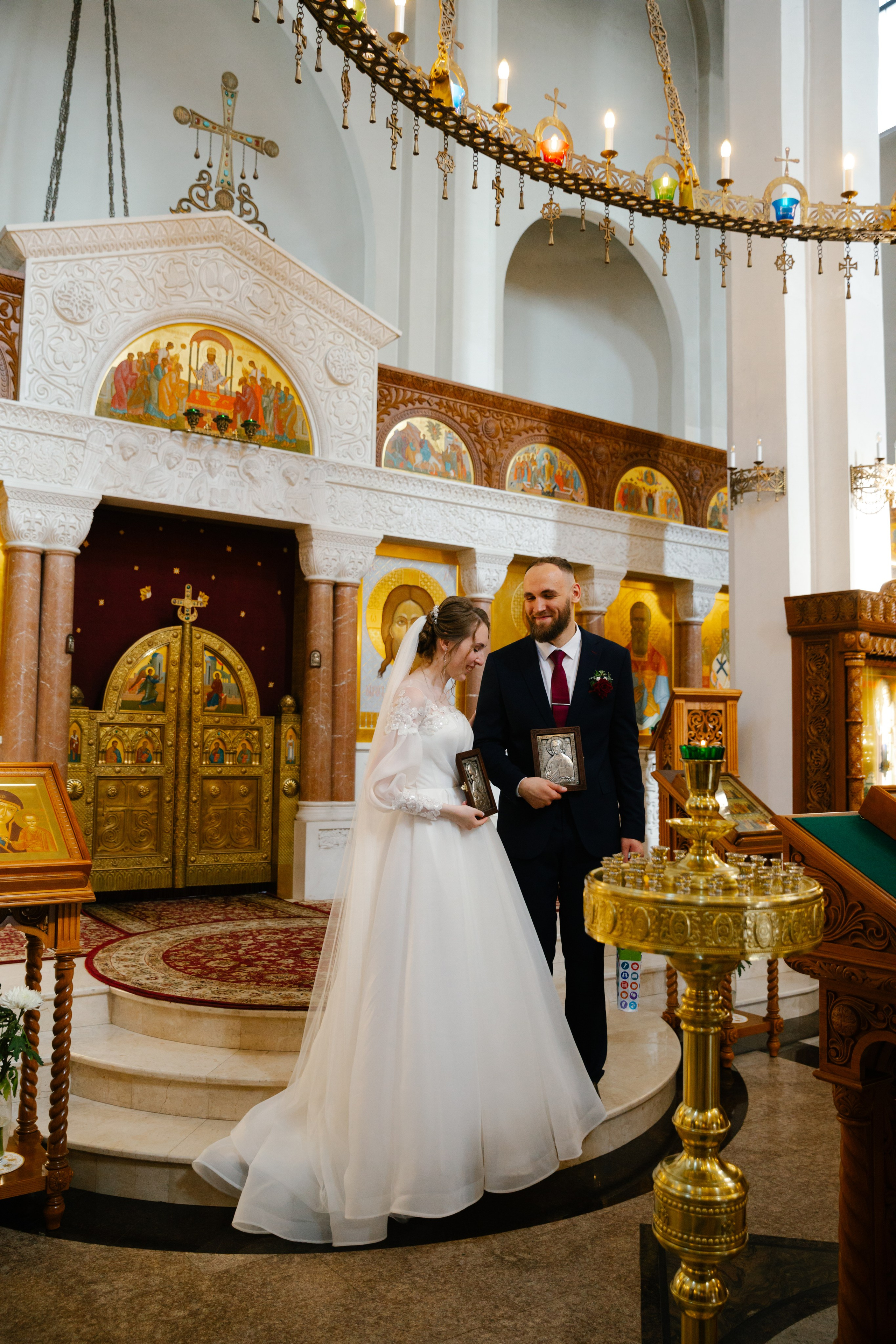 Венчание. Храм Александра Невского. Свадебный и семейный фотограф Скрынник Светлана
