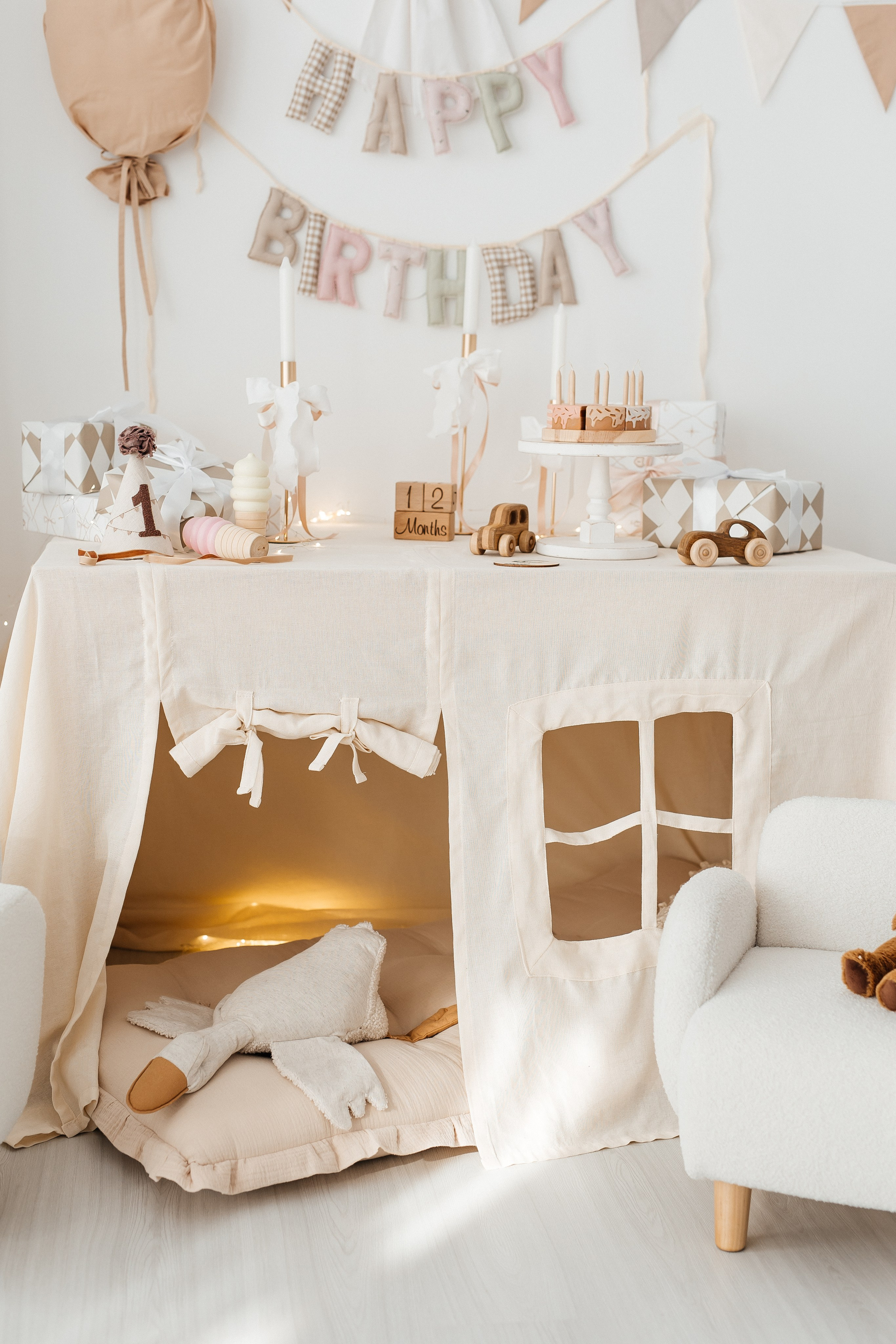 Семейная фотозона. Профессиональная детская и семейная фотостудия в Краснодаре