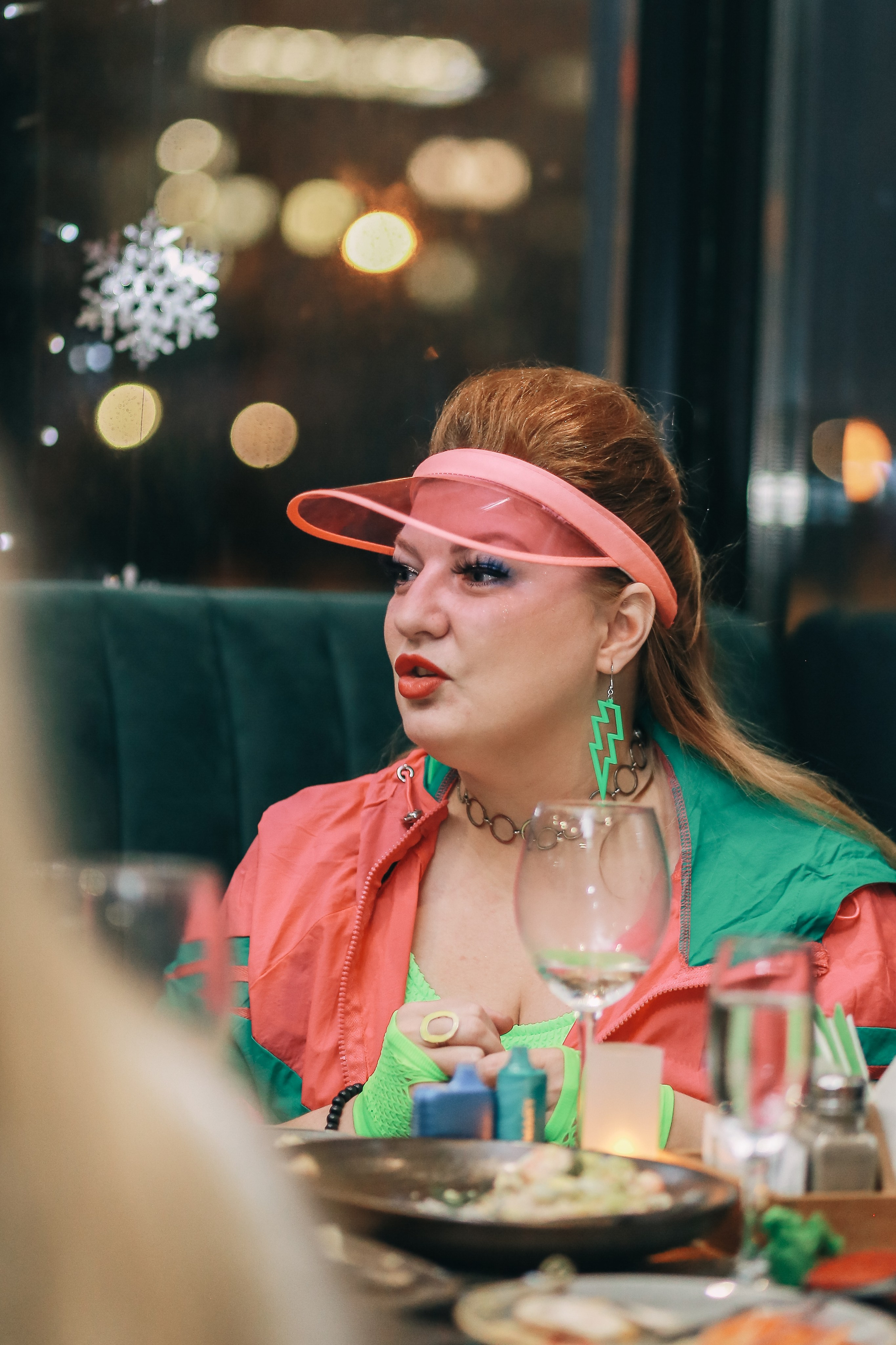 Новогодний корпоратив в стиле 90х и СловоПацана. Антонина Морозова, профессиональный семейный фотограф видеограф