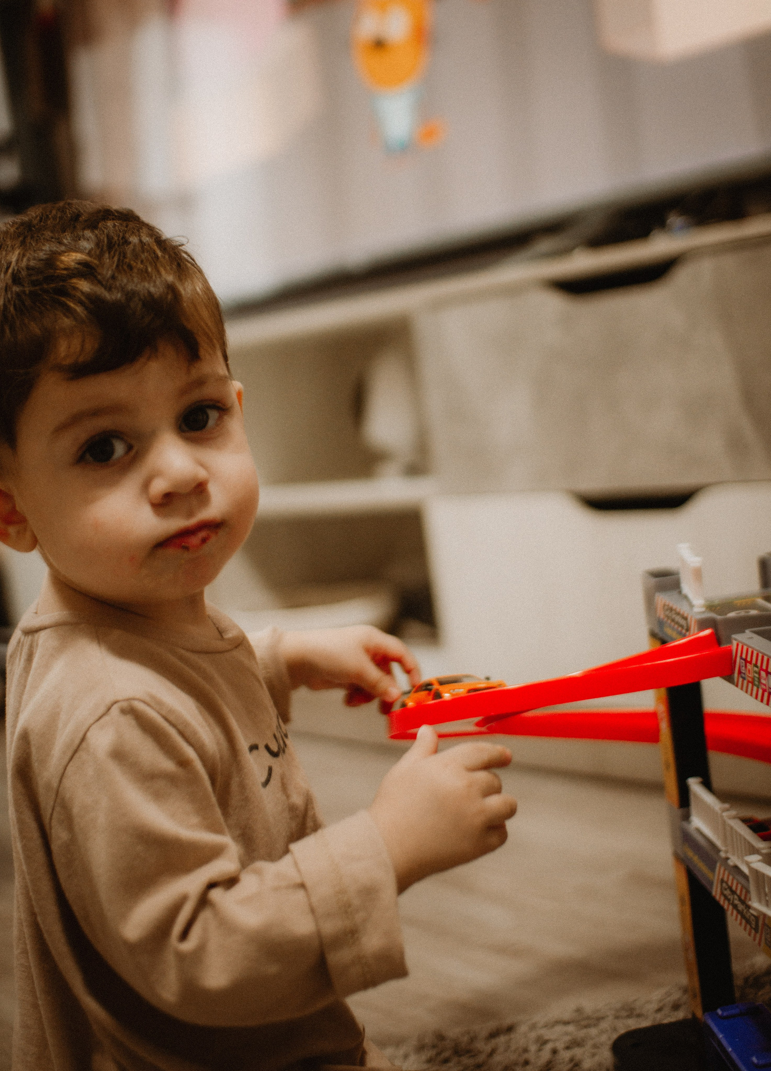 Адам, 18… месяцев