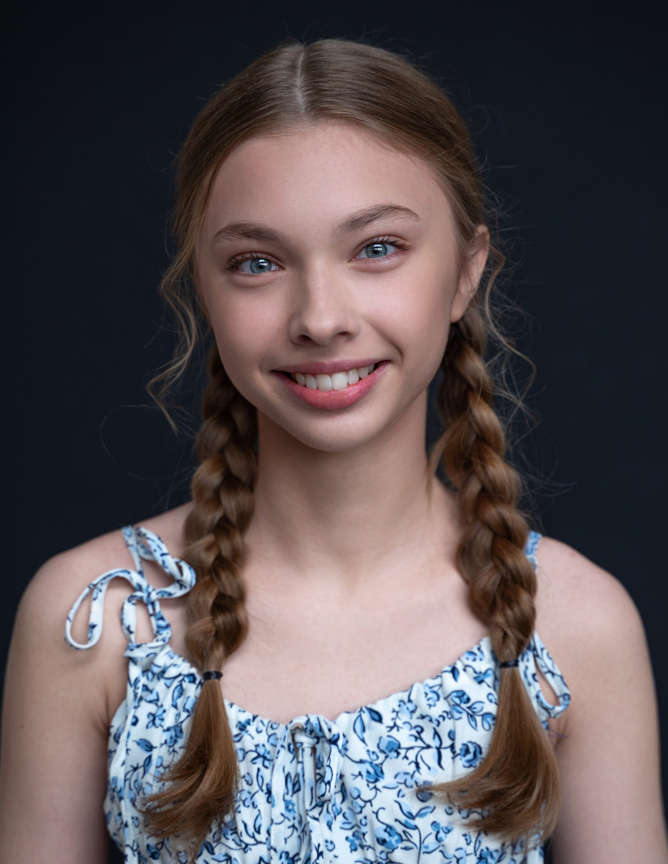 ПОДГОТОВКА ХЭДШОТЫ. Фотограф Москва Виктория Вишневская актерское / модельное портфолио