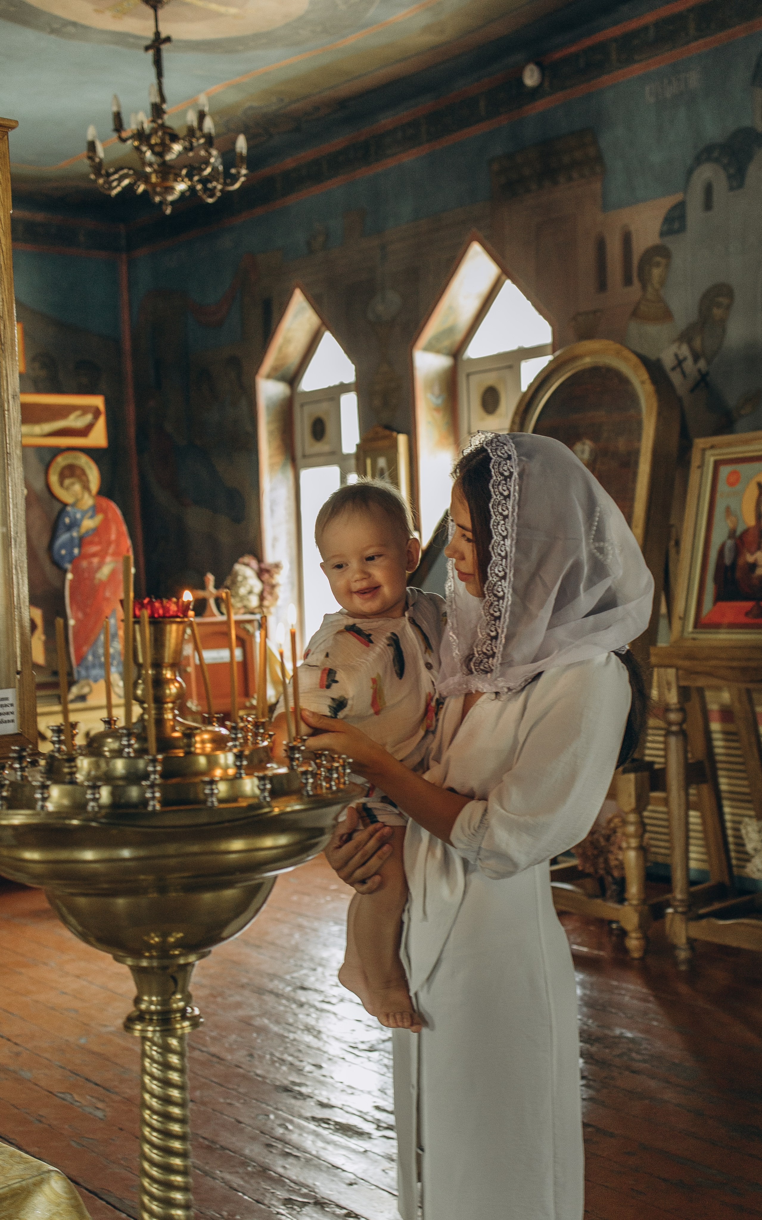 Таинство крещения. Семейный и фотограф новорождённых в Магнитогорске Ксения Соколова