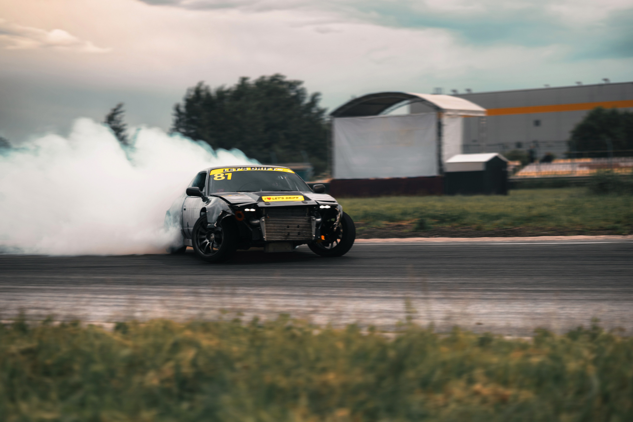 Фоторепортаж с «Больших Гонок» — дрифт, драг, звук