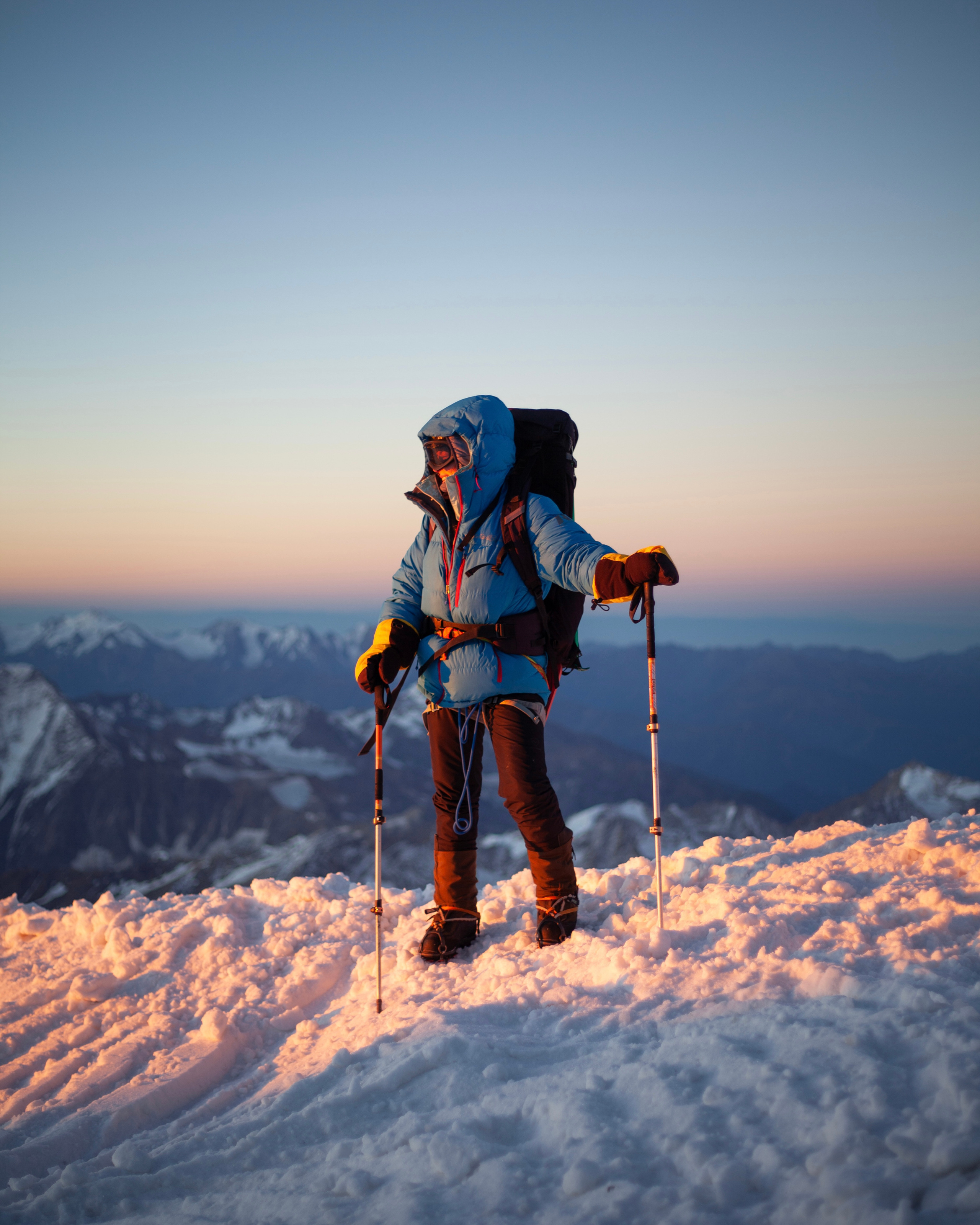 Восхождение на Эльбрус с юга. Уникальные экспедиции — LUCKY CLAN