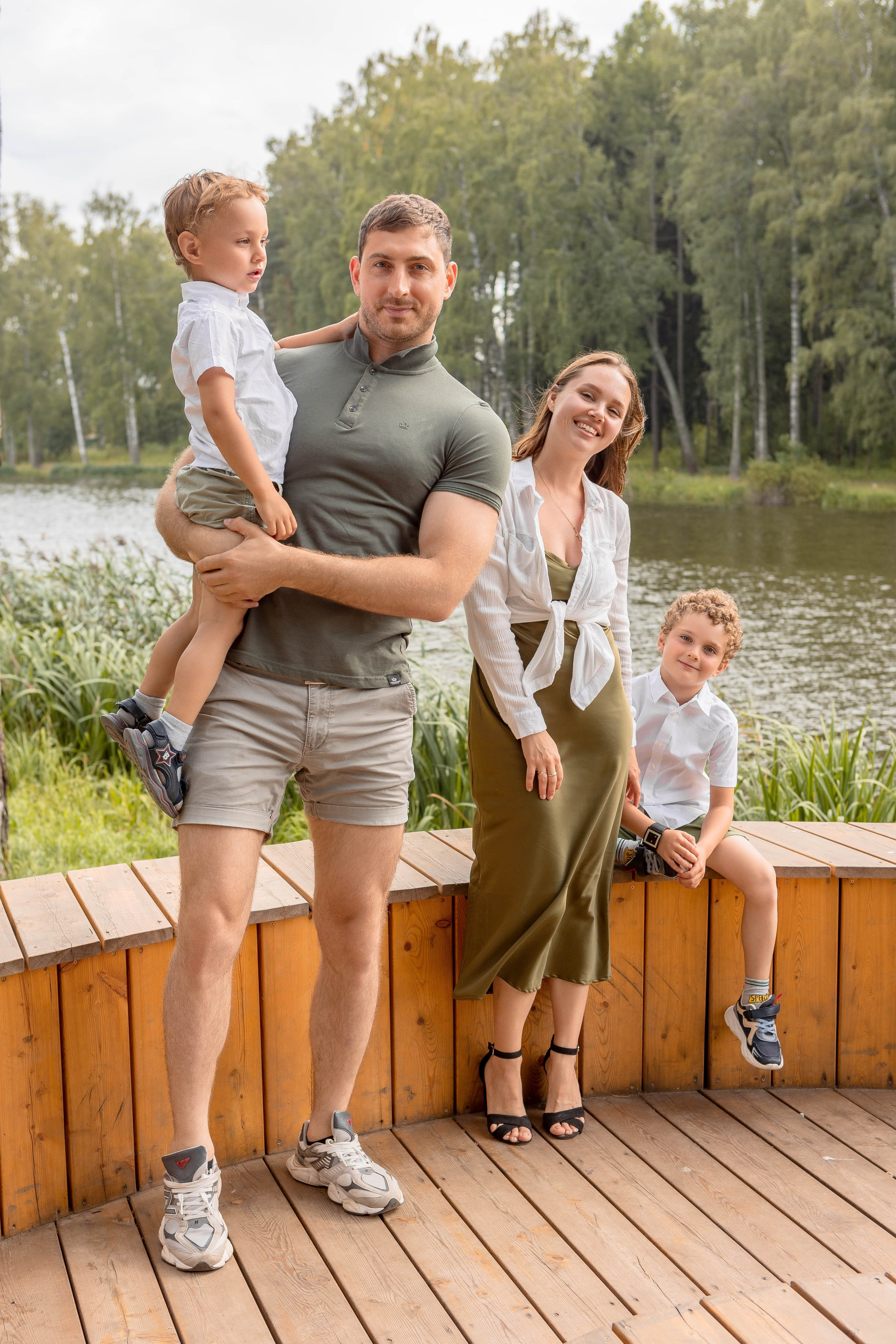 Семейный и репортажный фотограф Иваново. Фотокниги и выпускные альбомы в Иваново
