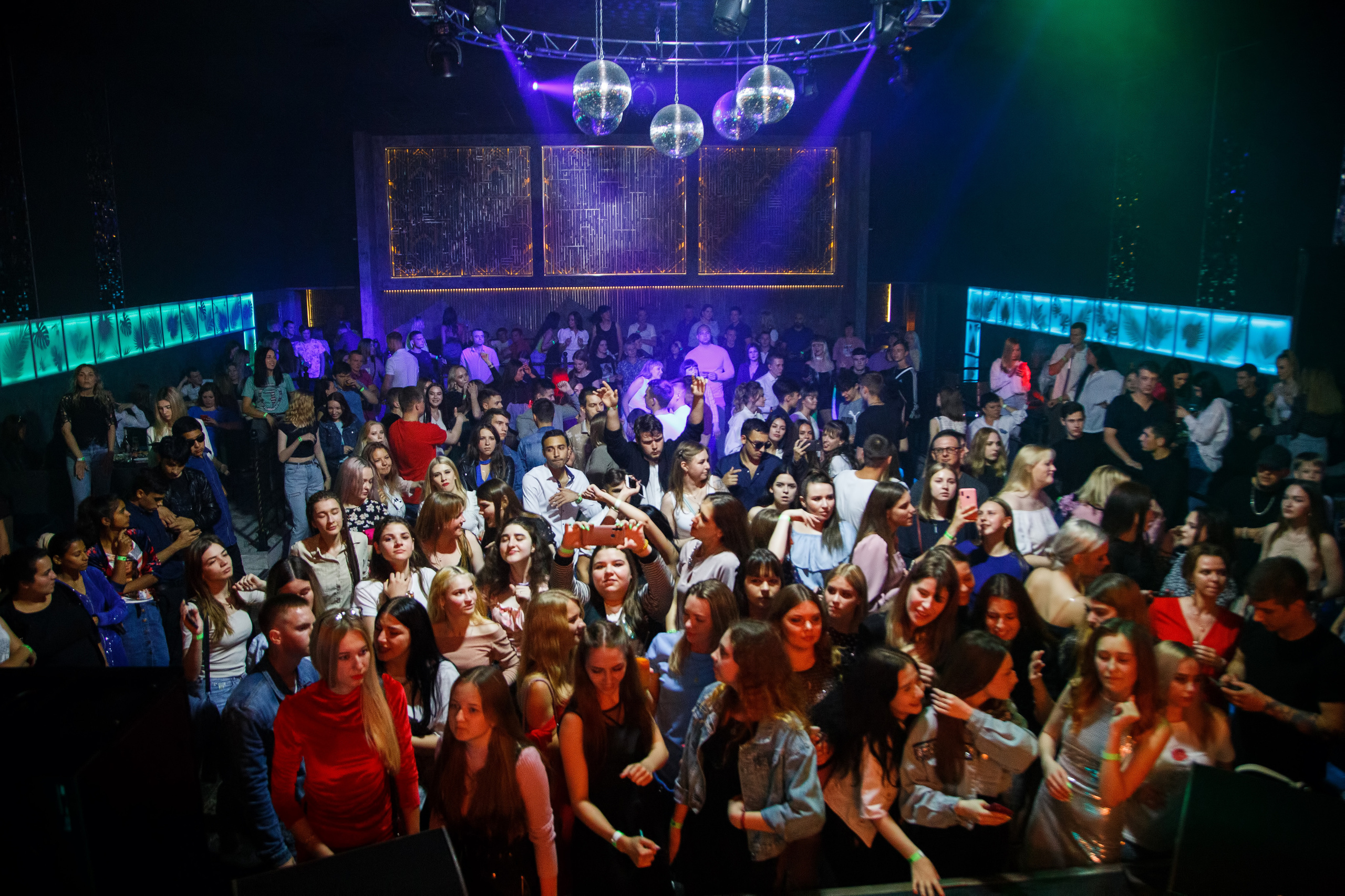 Конфуз. Andrey Pospelove. Фотограф в Саратове