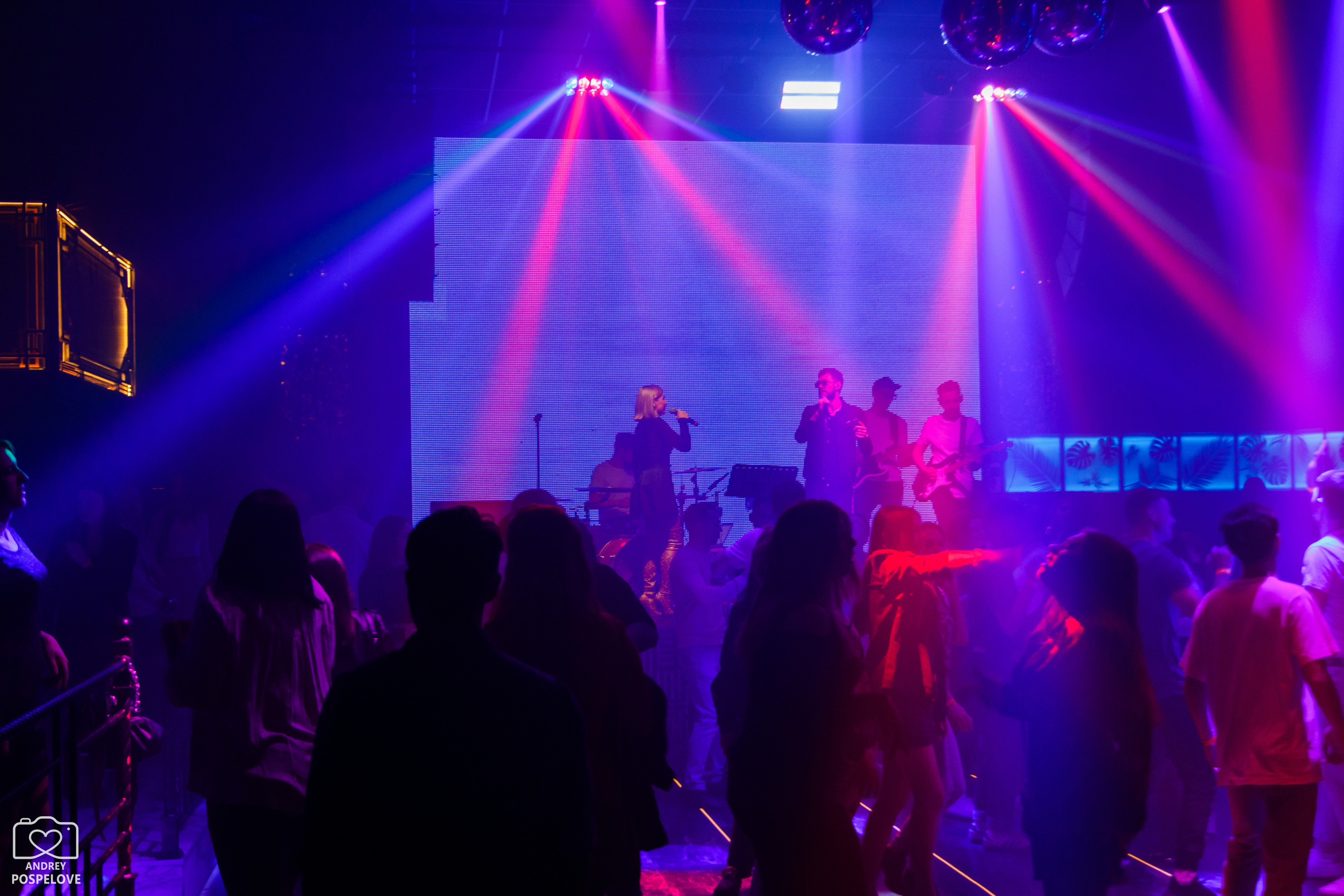 Кавер-группа RIVERTIME. Andrey Pospelove. Фотограф в Саратове