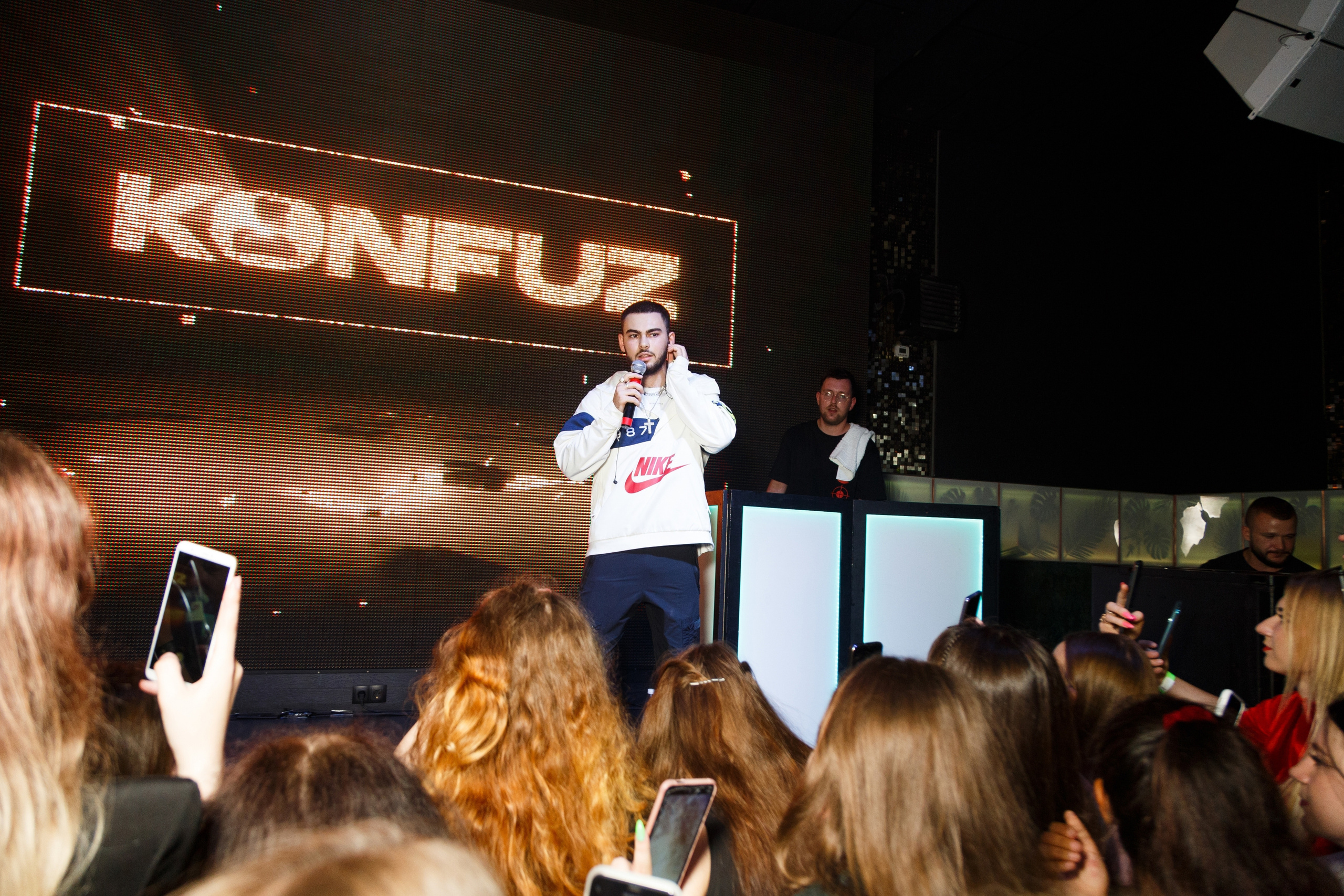 Конфуз. Andrey Pospelove. Фотограф в Саратове