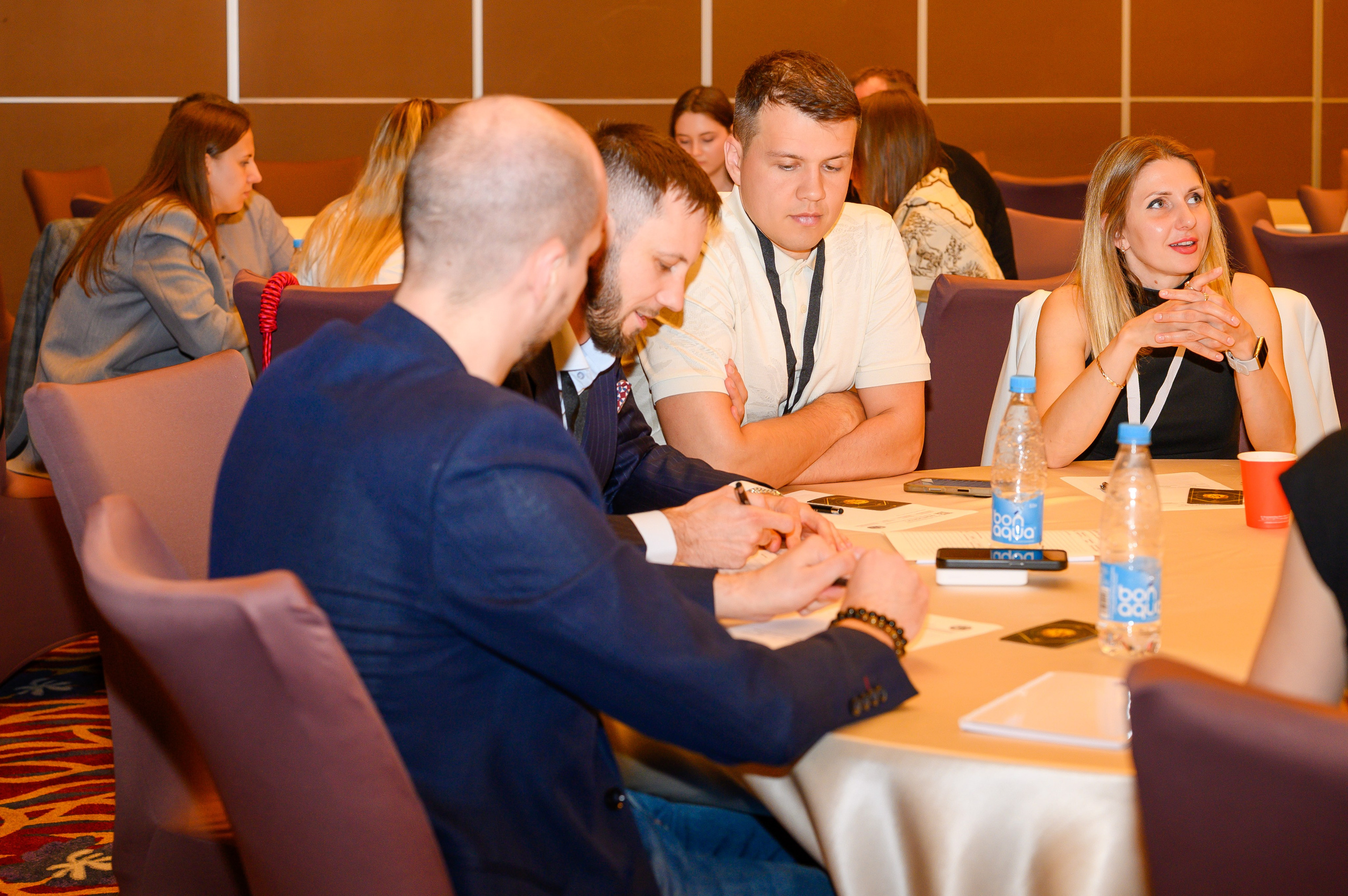 Репортажная съемка с открытия магазина. Фотоуслуги, услуги фотографа, фотографирование важных событий