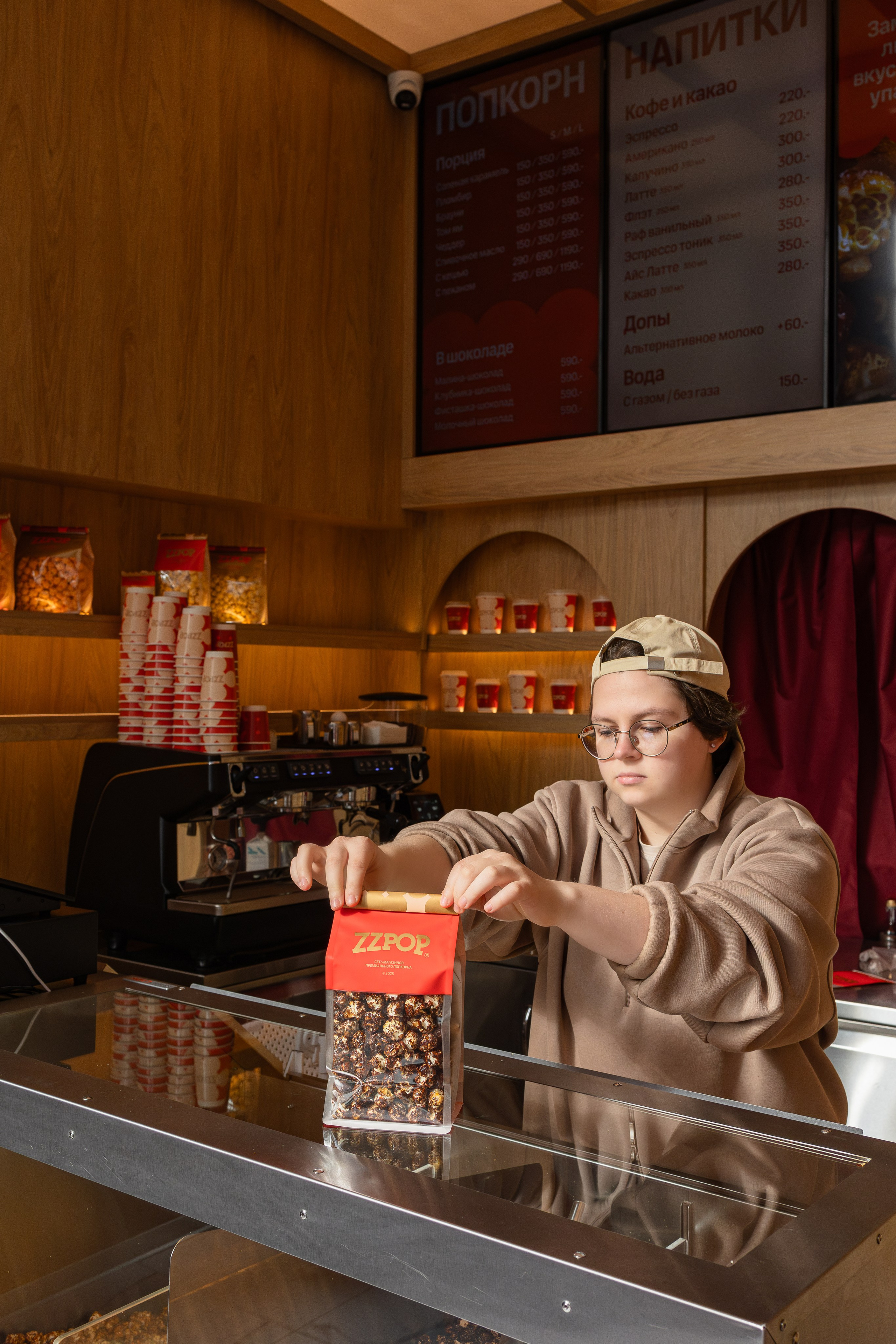 Магазин премиального попкорна ZZPOP. Фотограф Печерская Анастасия